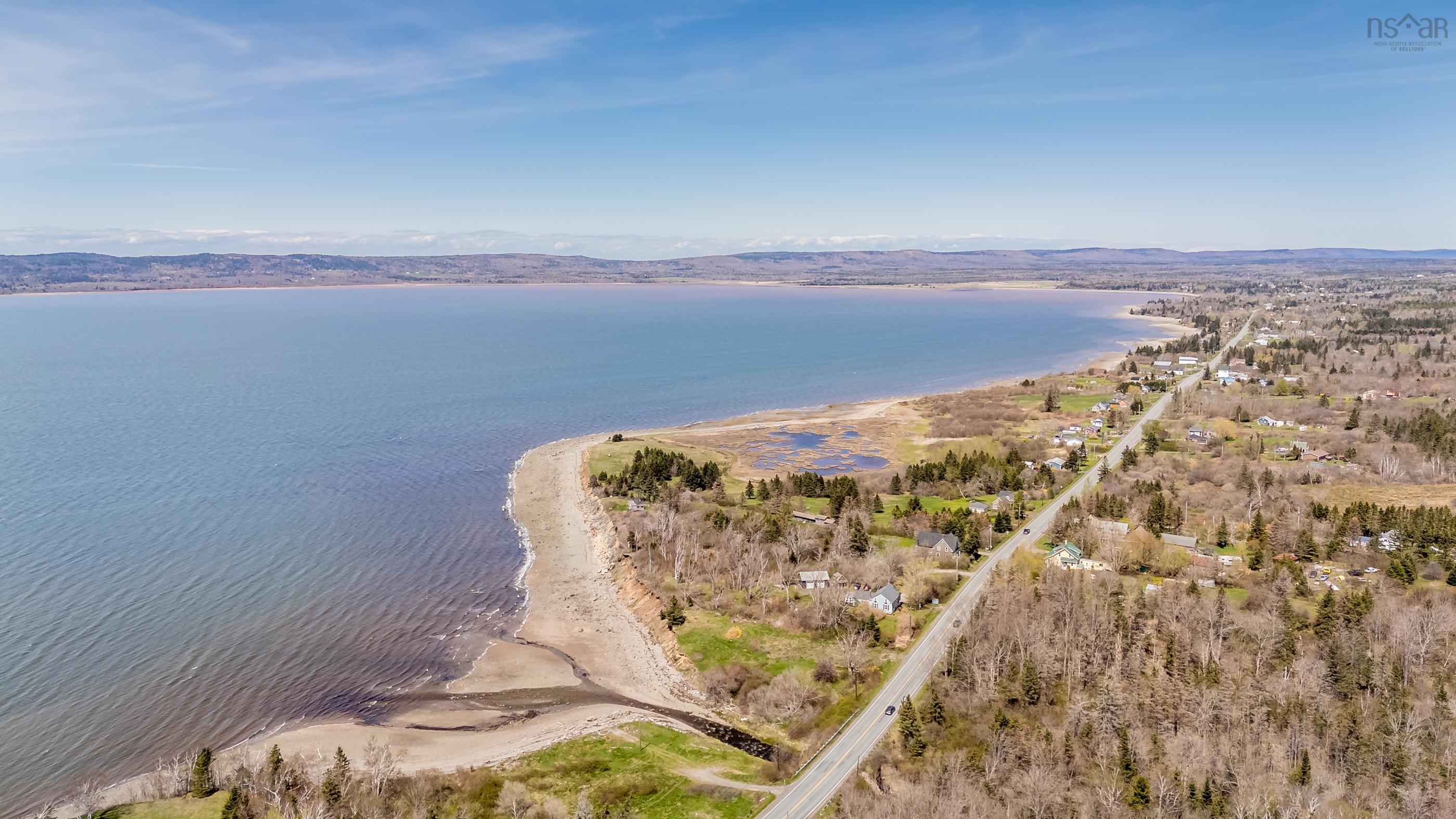 $448,500.00: 8367 Highway 101, Brighton