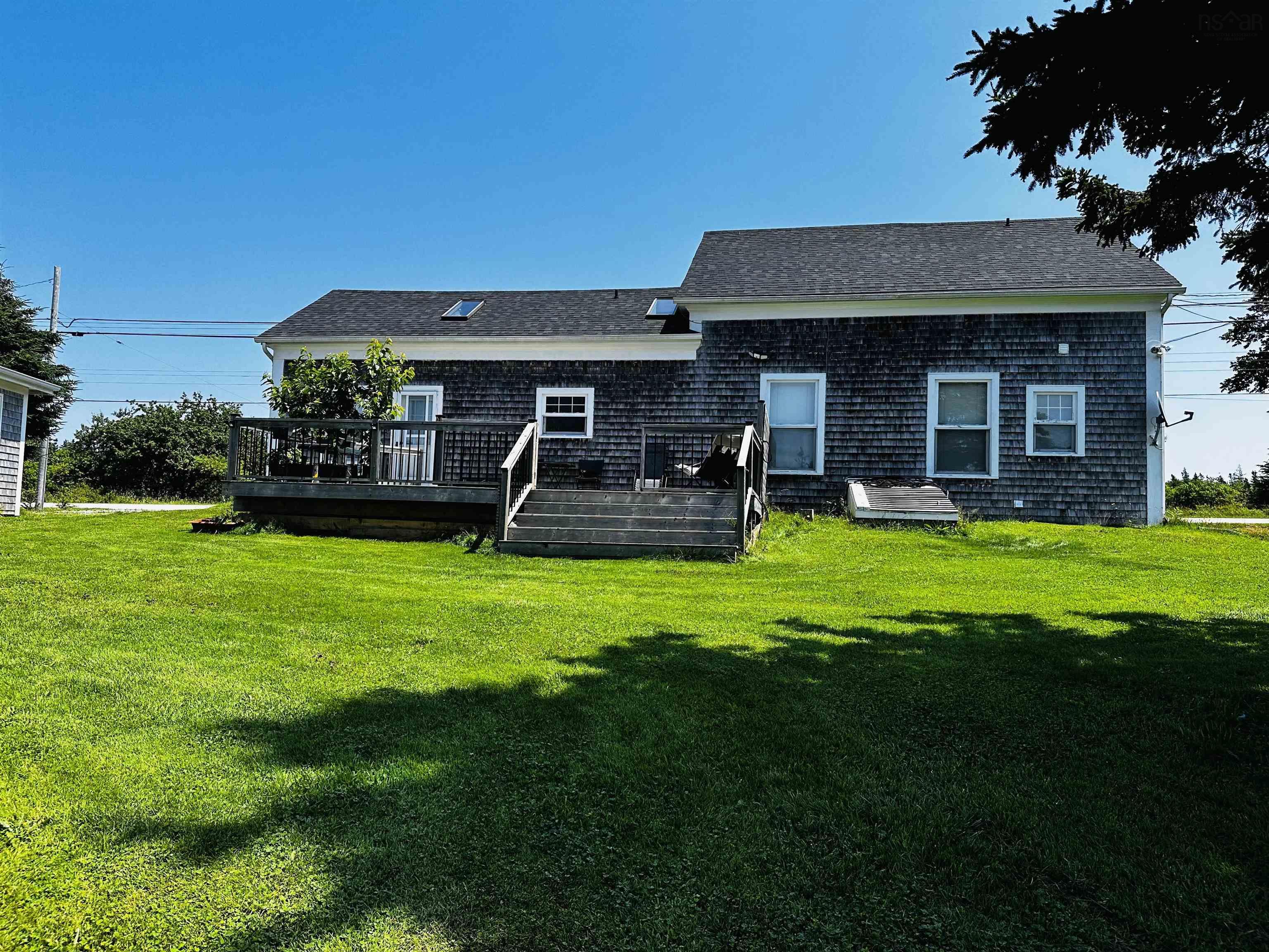 $449,000.00: 1663 Highway 3, East Pubnico