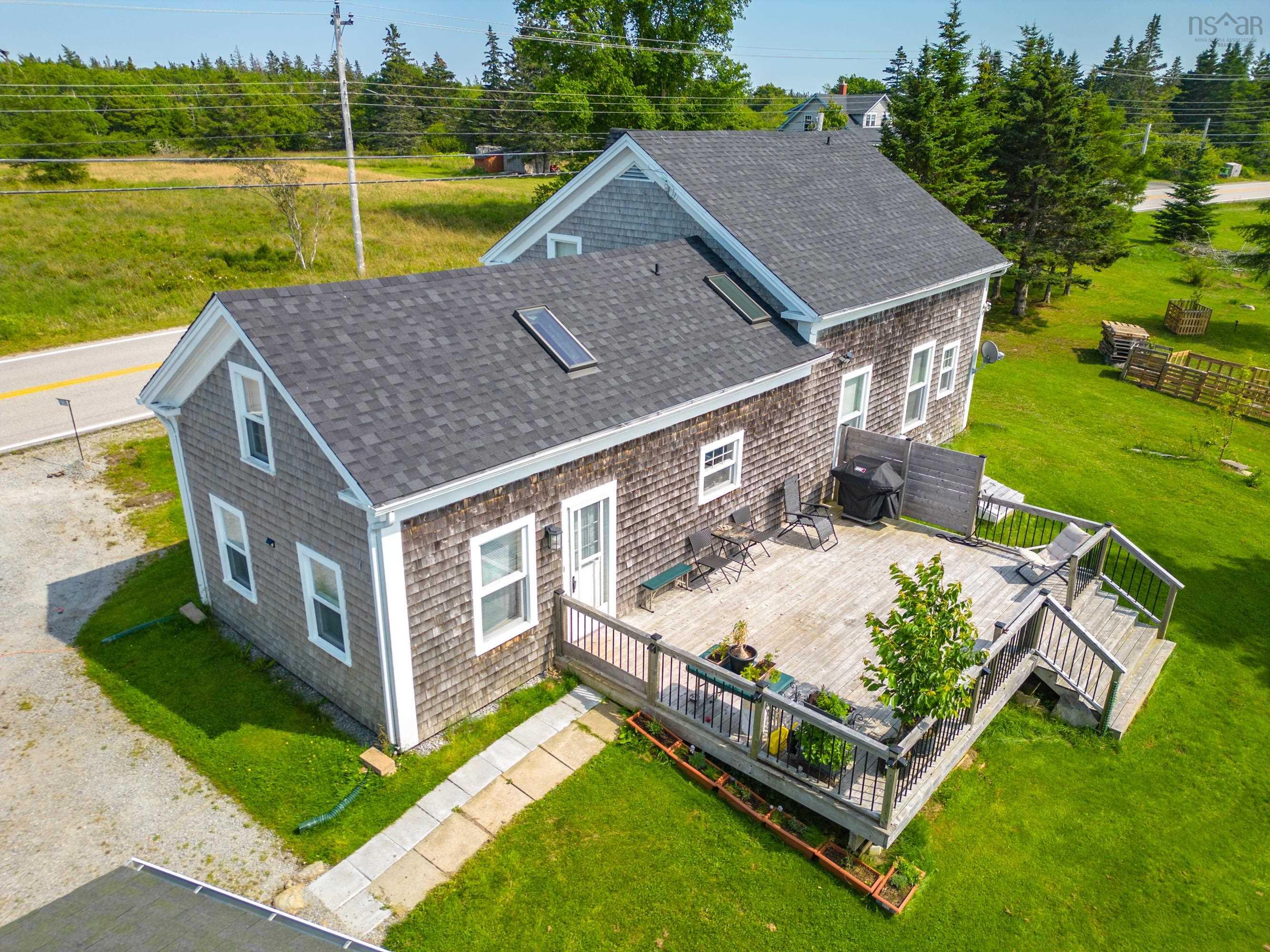 $449,000.00: 1663 Highway 3, East Pubnico