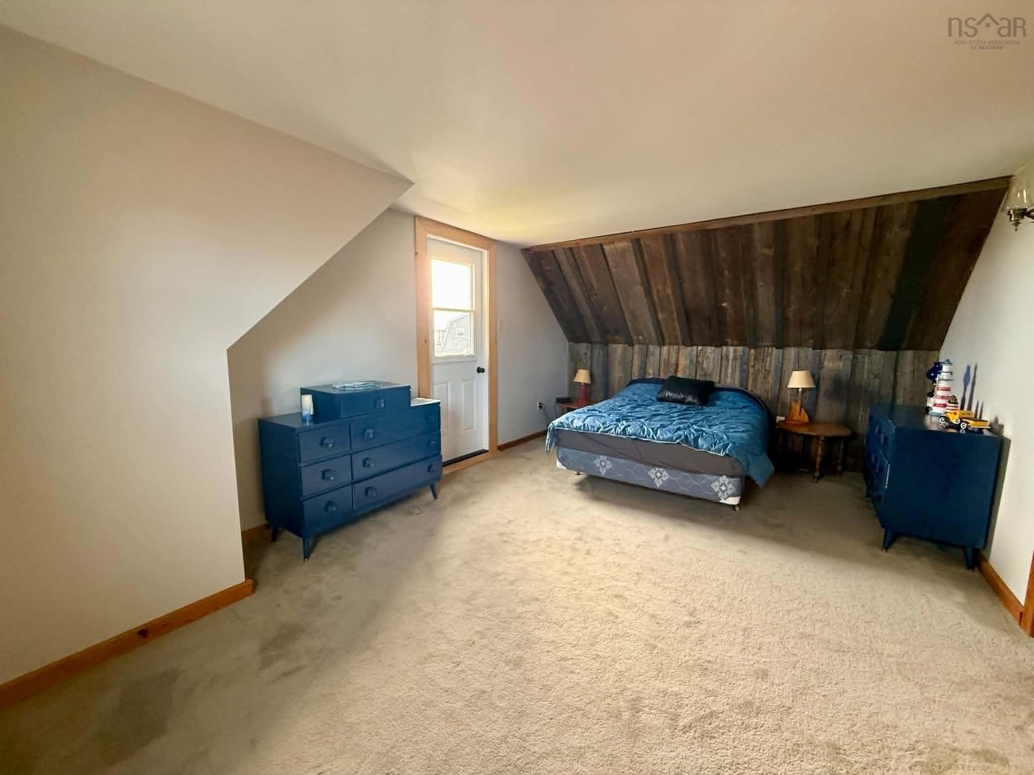 $375,000.00: 136 Red Cliff Drive, Seafoam