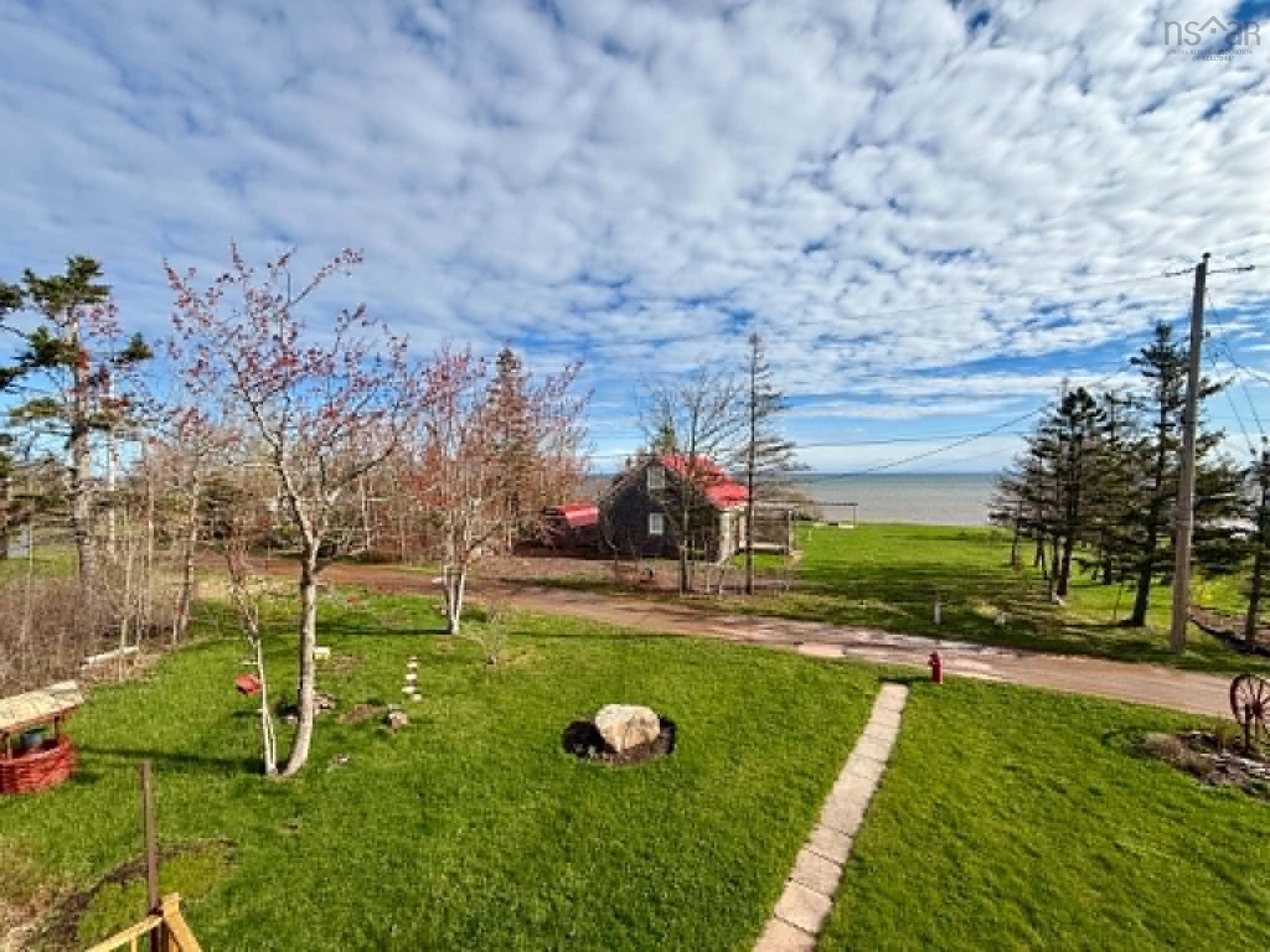 $375,000.00: 136 Red Cliff Drive, Seafoam