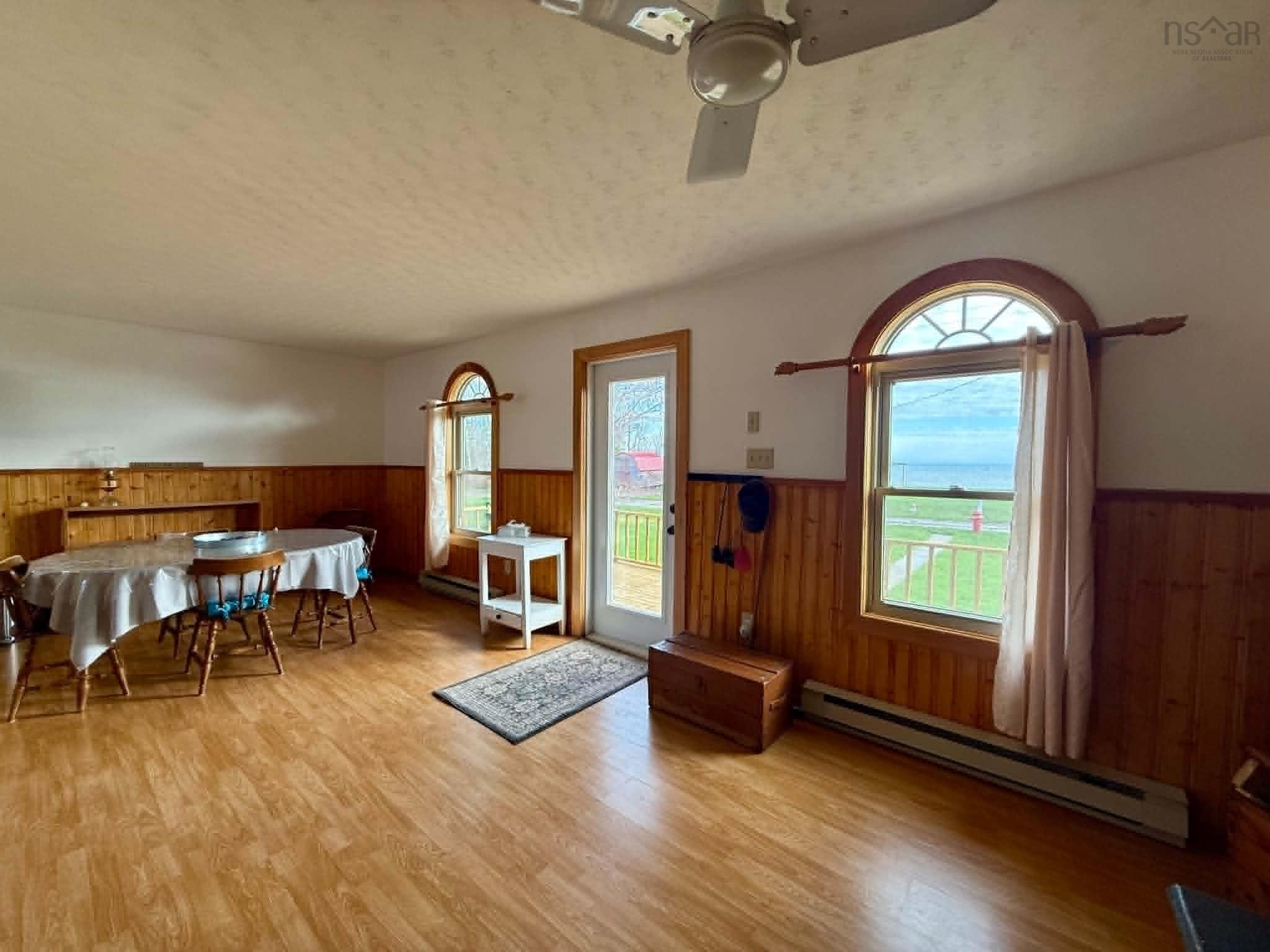 $375,000.00: 136 Red Cliff Drive, Seafoam