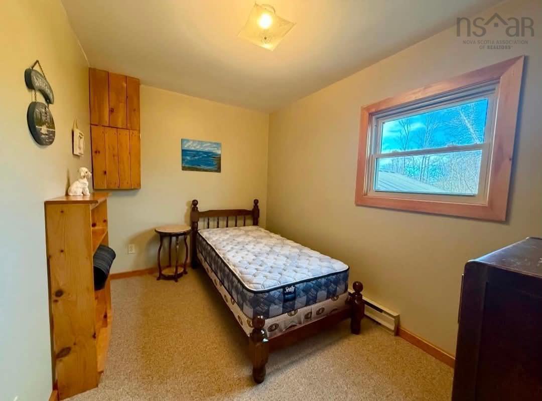 $375,000.00: 136 Red Cliff Drive, Seafoam
