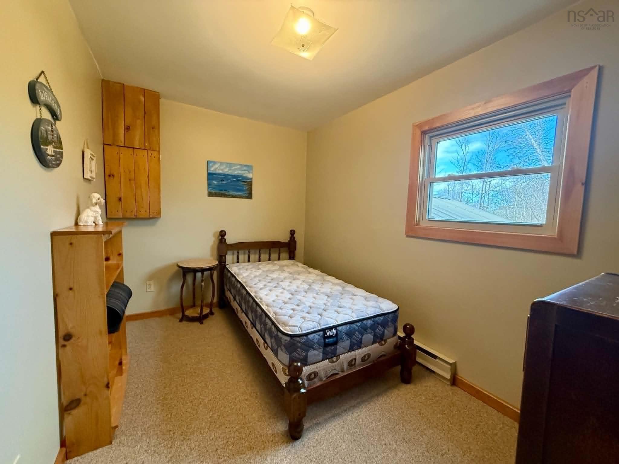 $375,000.00: 136 Red Cliff Drive, Seafoam