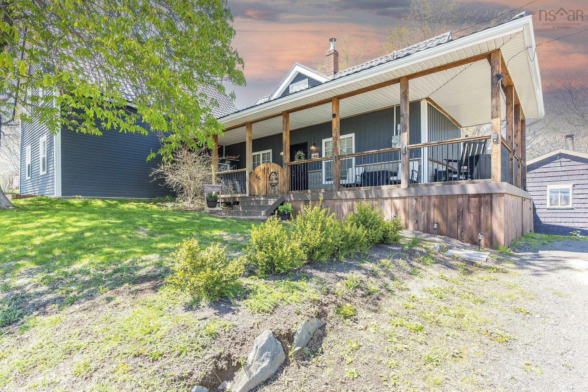 $360,000.00: 66 Warwick Street, Digby