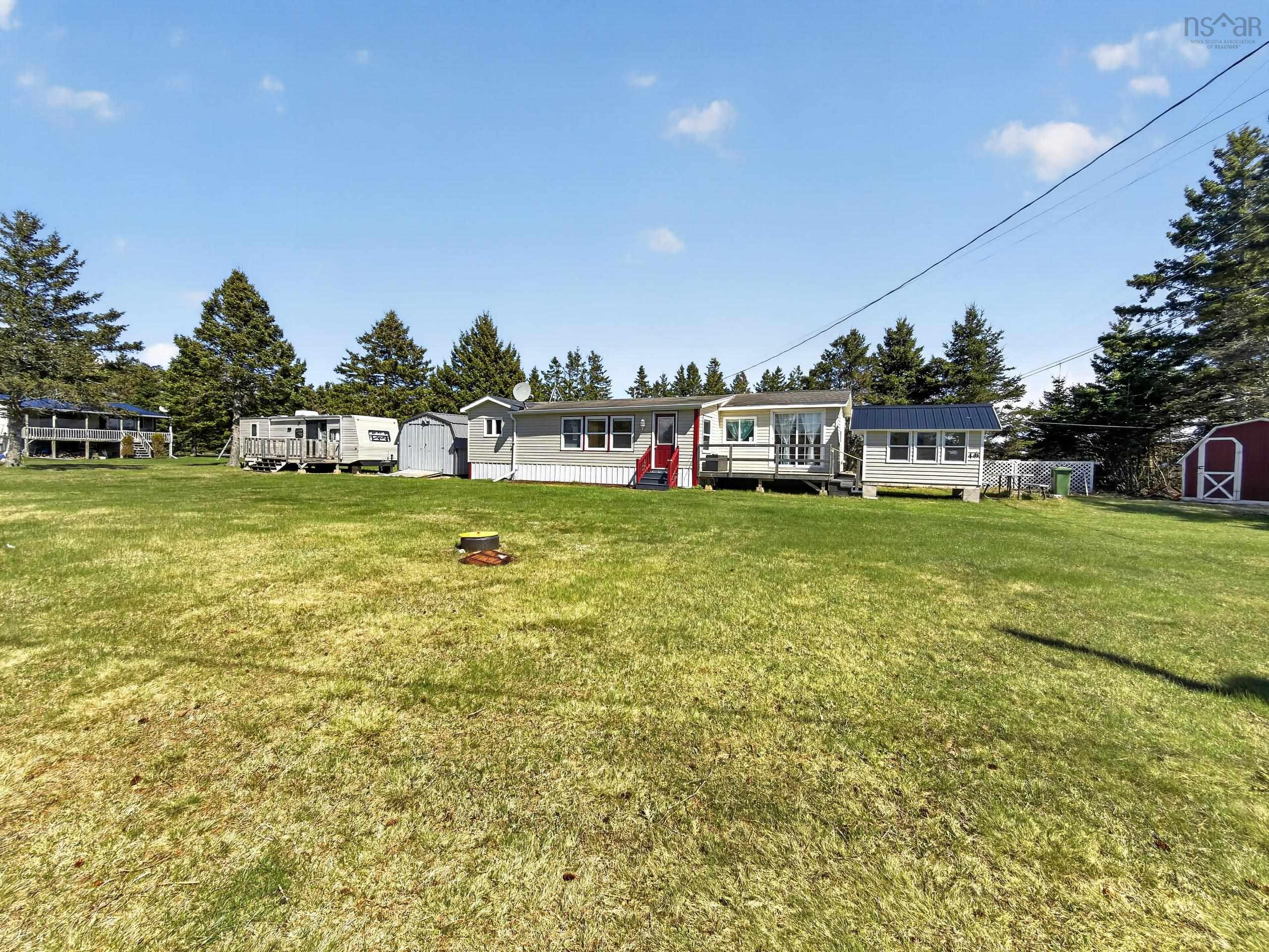 $349,500.00: 46 Evergreen Court, Five Houses