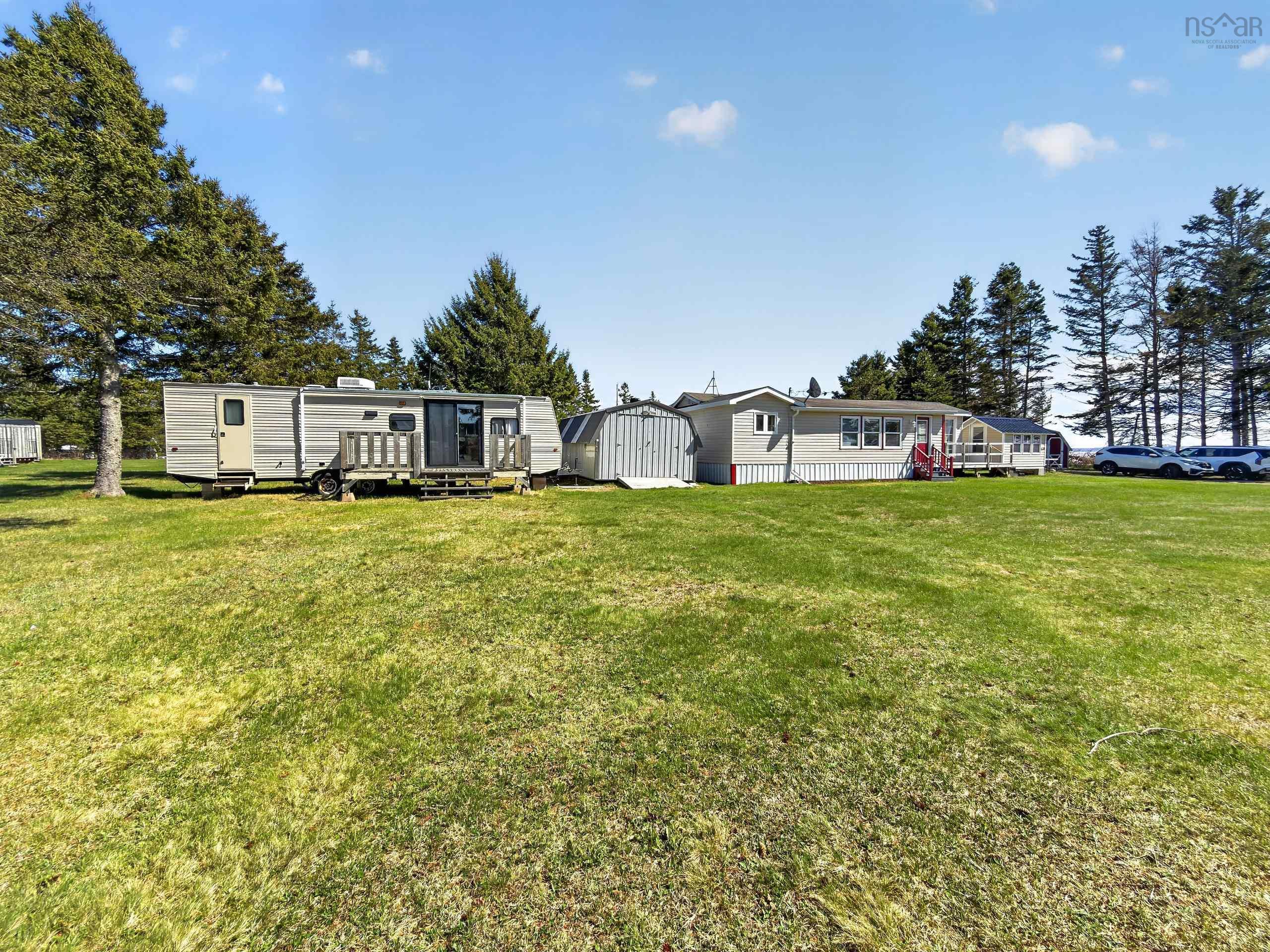 $349,500.00: 46 Evergreen Court, Five Houses