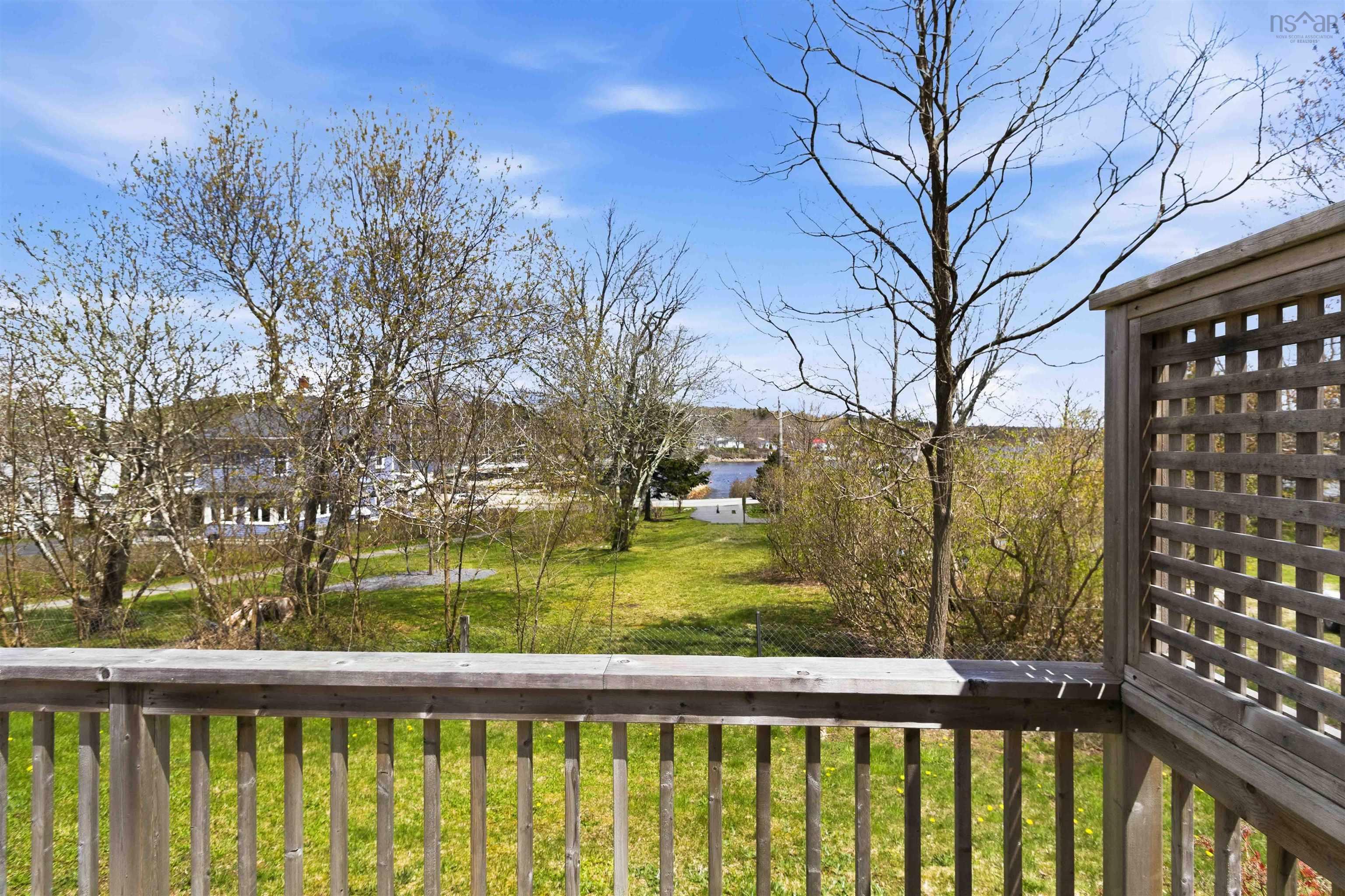 $468,500.00: 10 36 Fauxburg Road, Mahone Bay