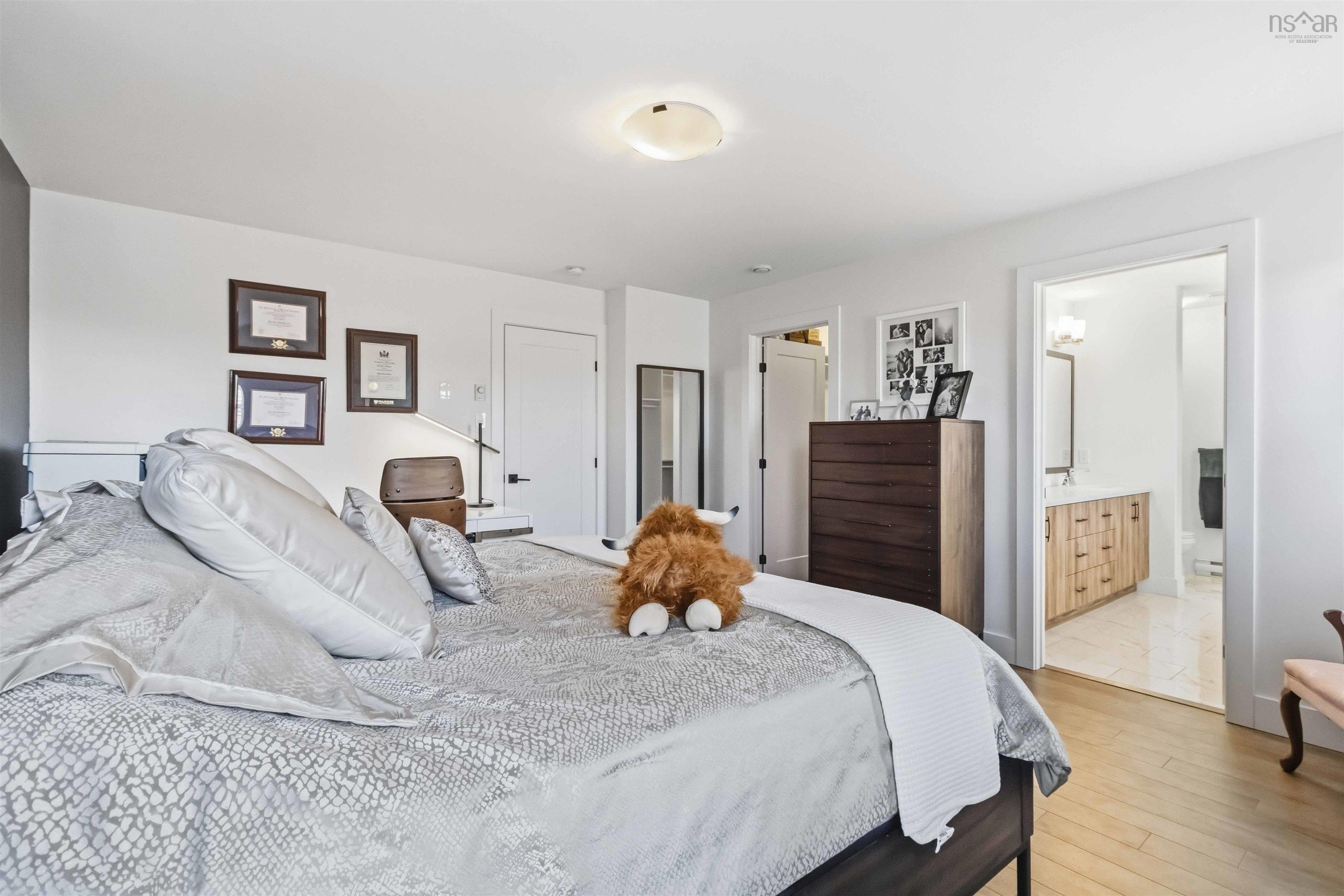 $744,900.00: 363 Alabaster Way, Halifax