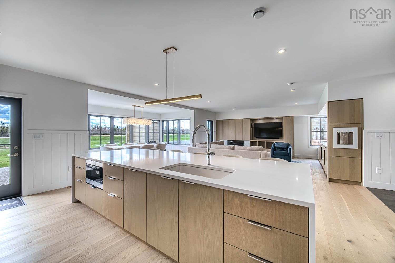 $1,999,999.00: 11 Spinnaker Run, Fox Harbour