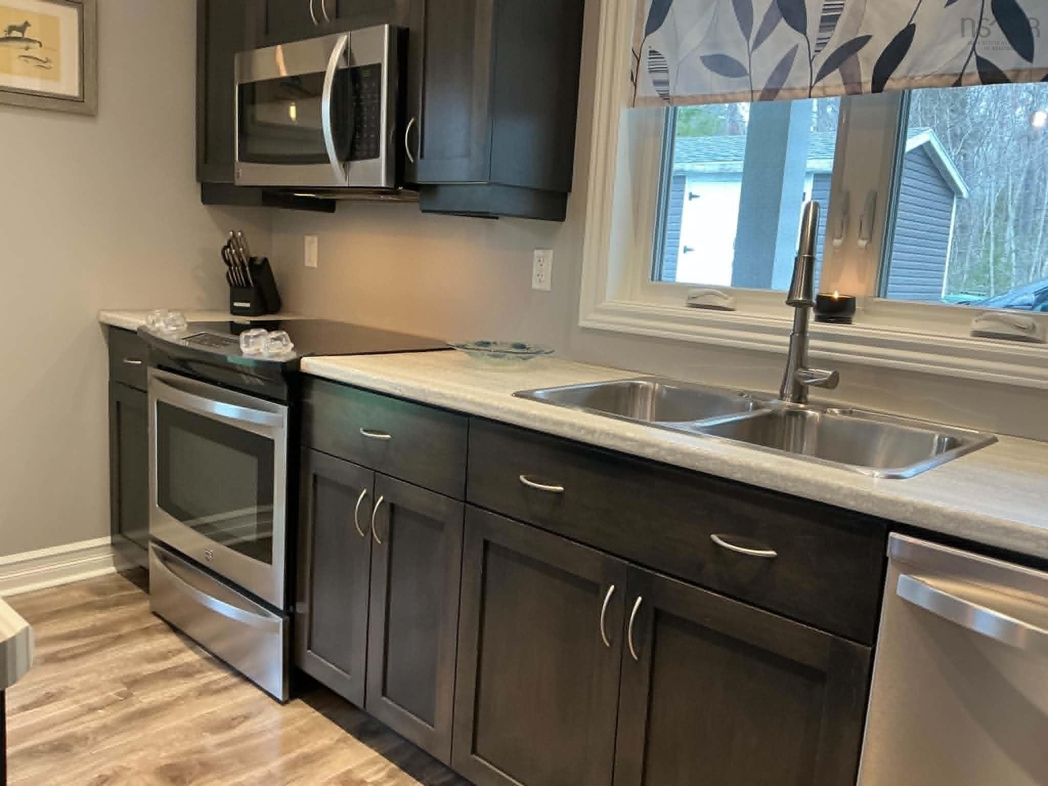 $414,900.00: 3279 Highway 3 Highway, Brooklyn