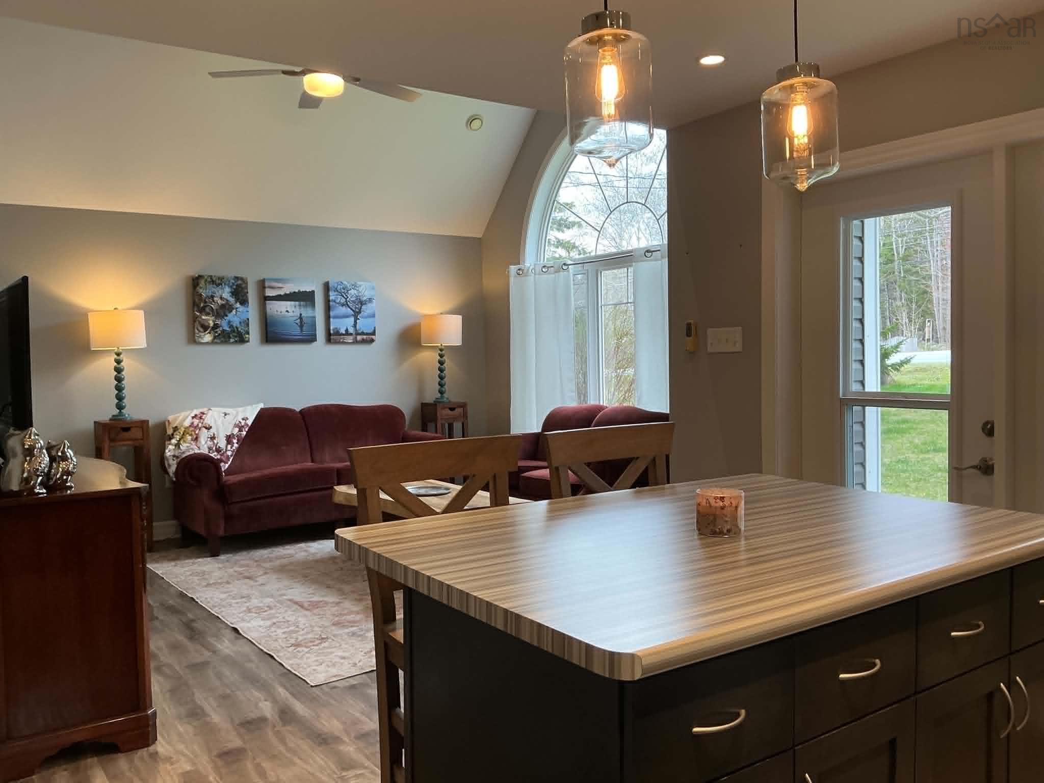 $414,900.00: 3279 Highway 3 Highway, Brooklyn