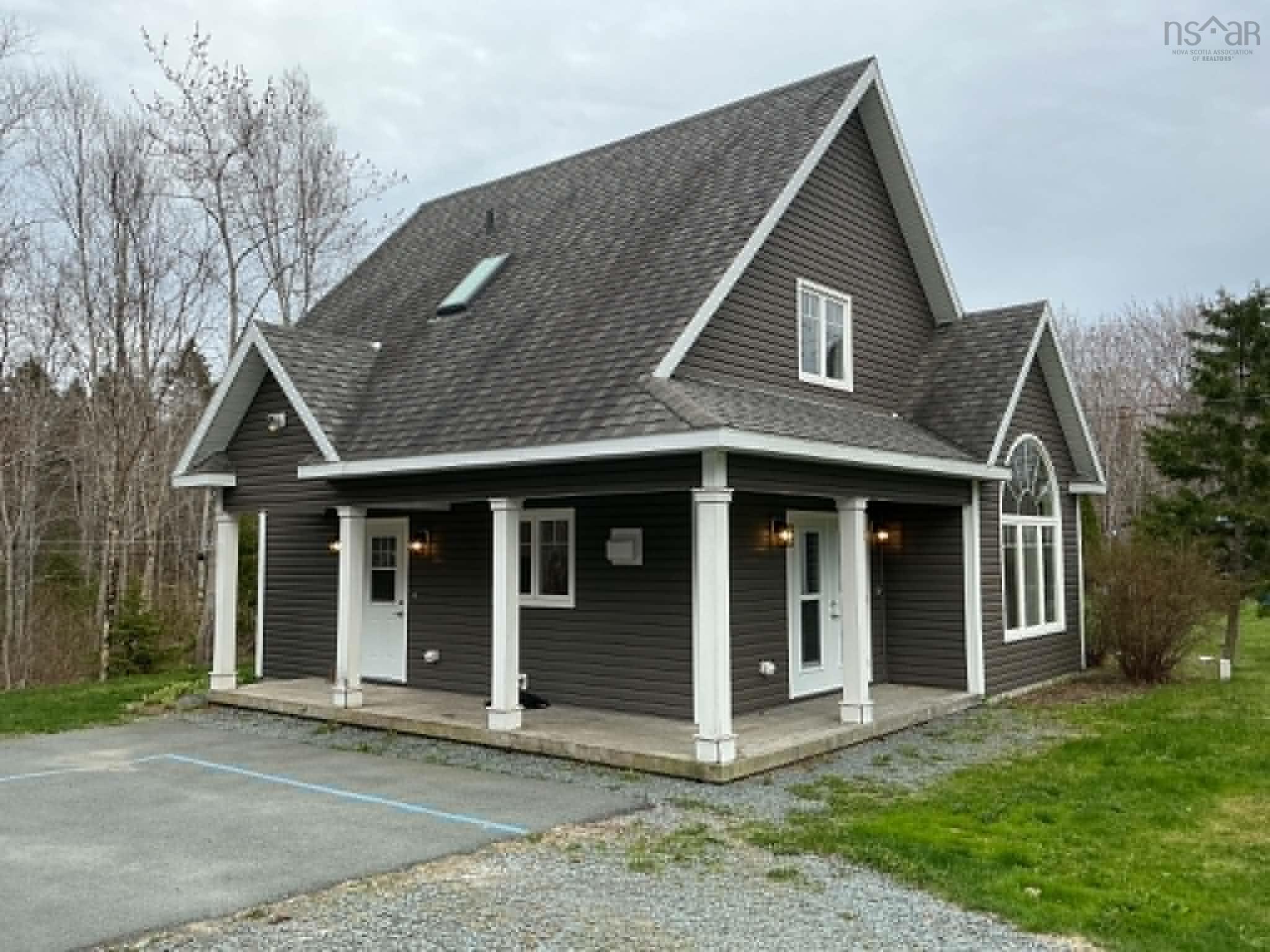 $414,900.00: 3279 Highway 3 Highway, Brooklyn
