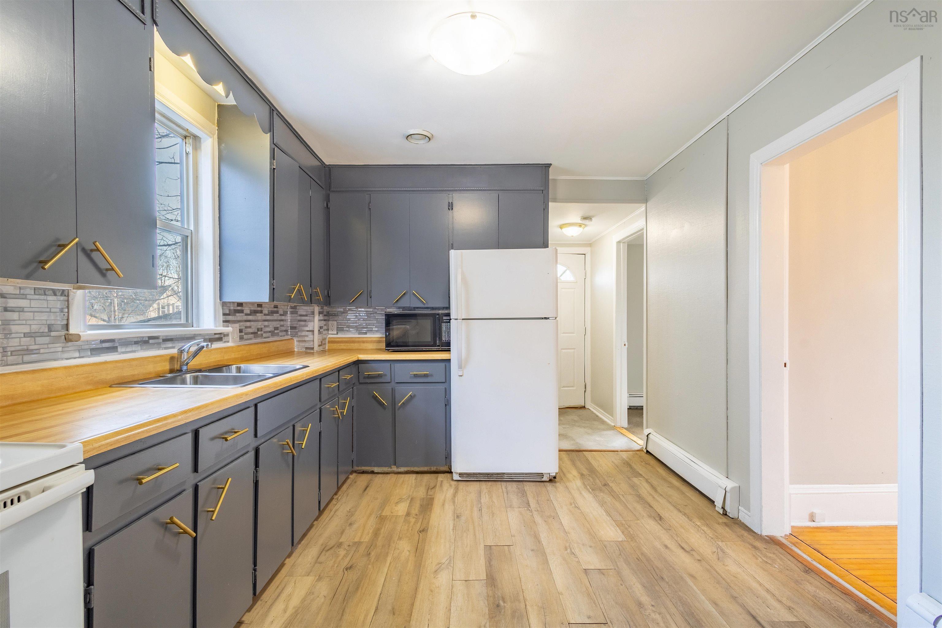 $310,000.00: 17 George Street, Sydney