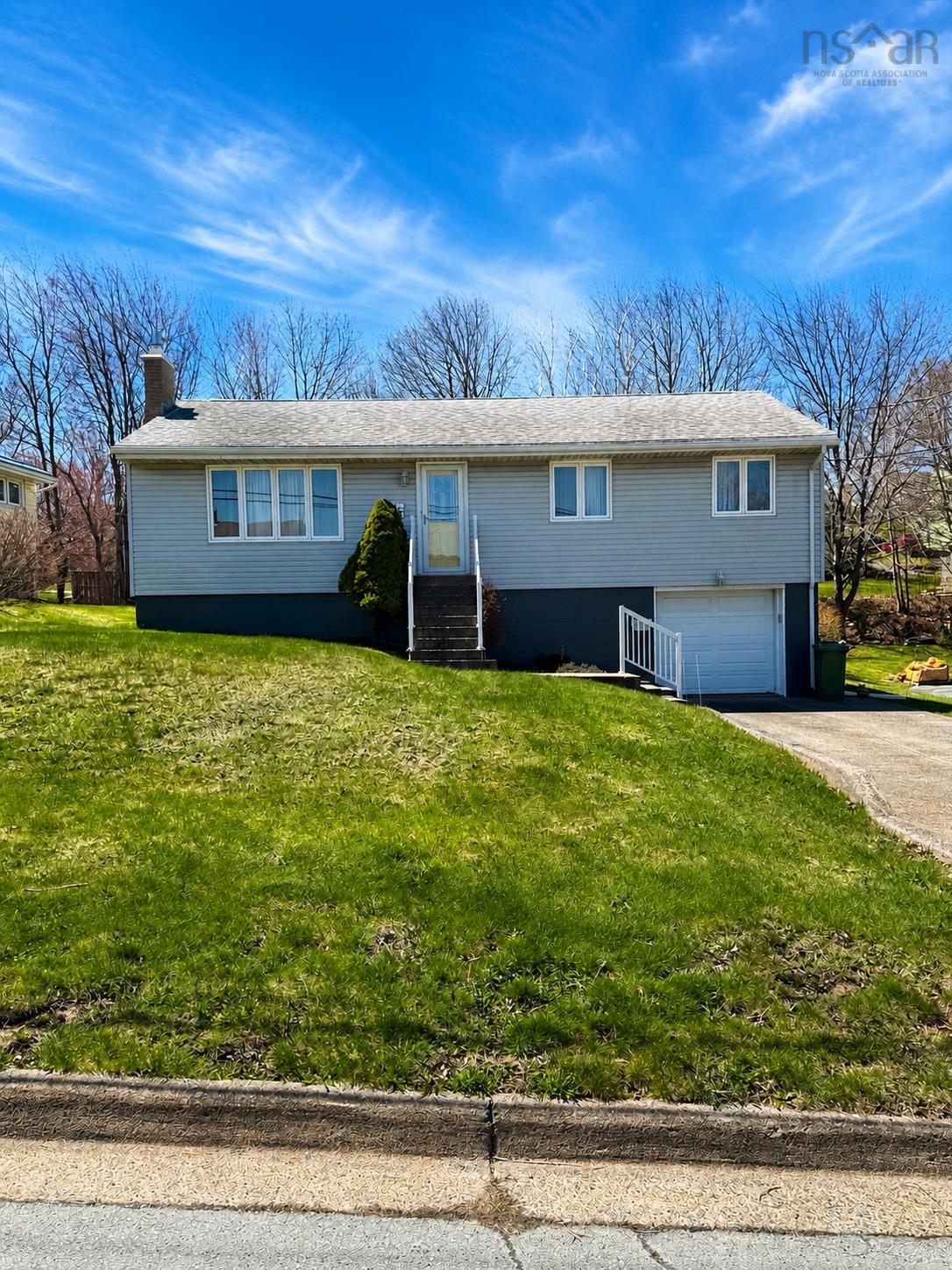 $474,900.00: 16 Harris Road, Dartmouth