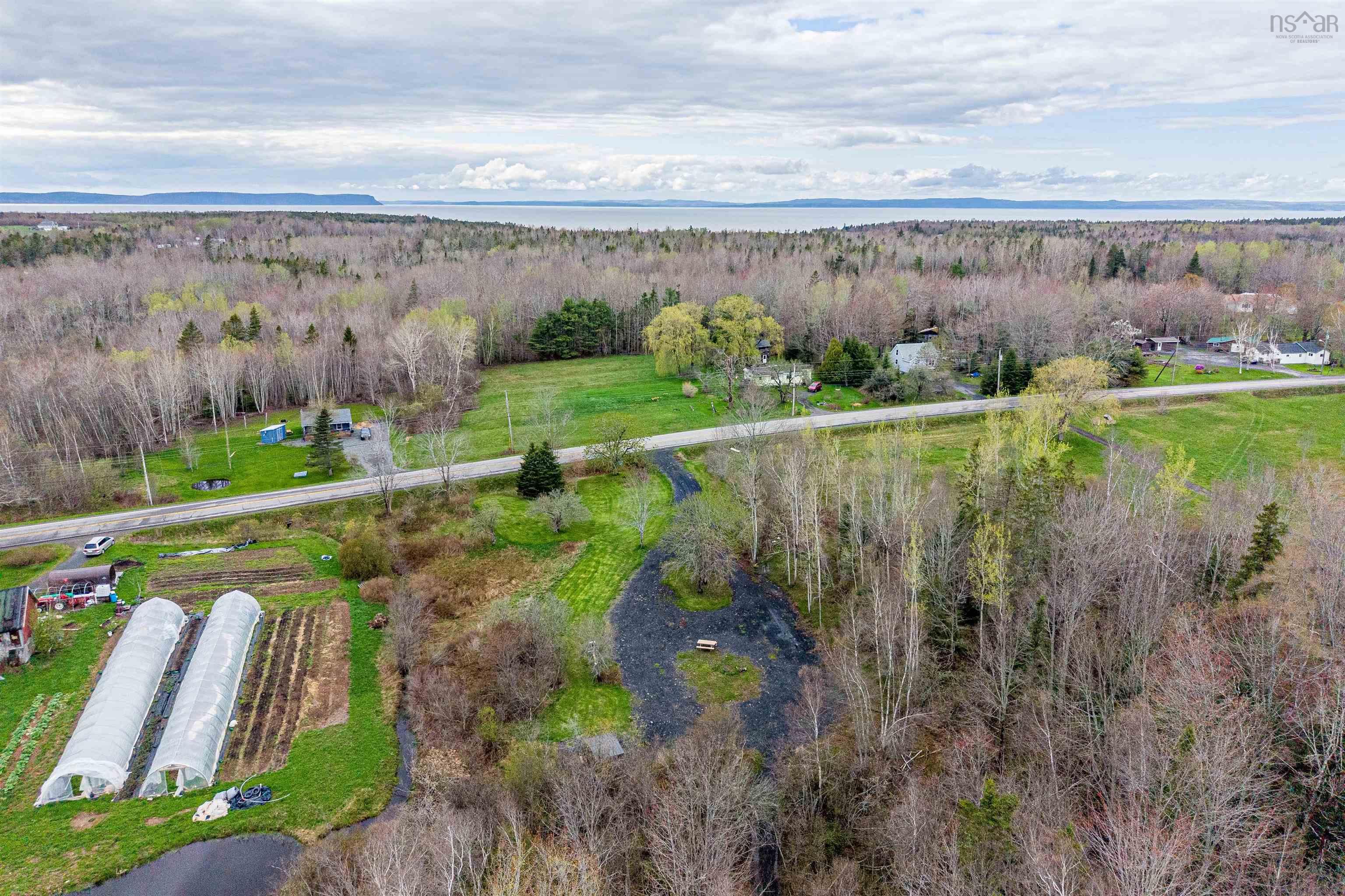$68,000.00: Highway 215, Bramber