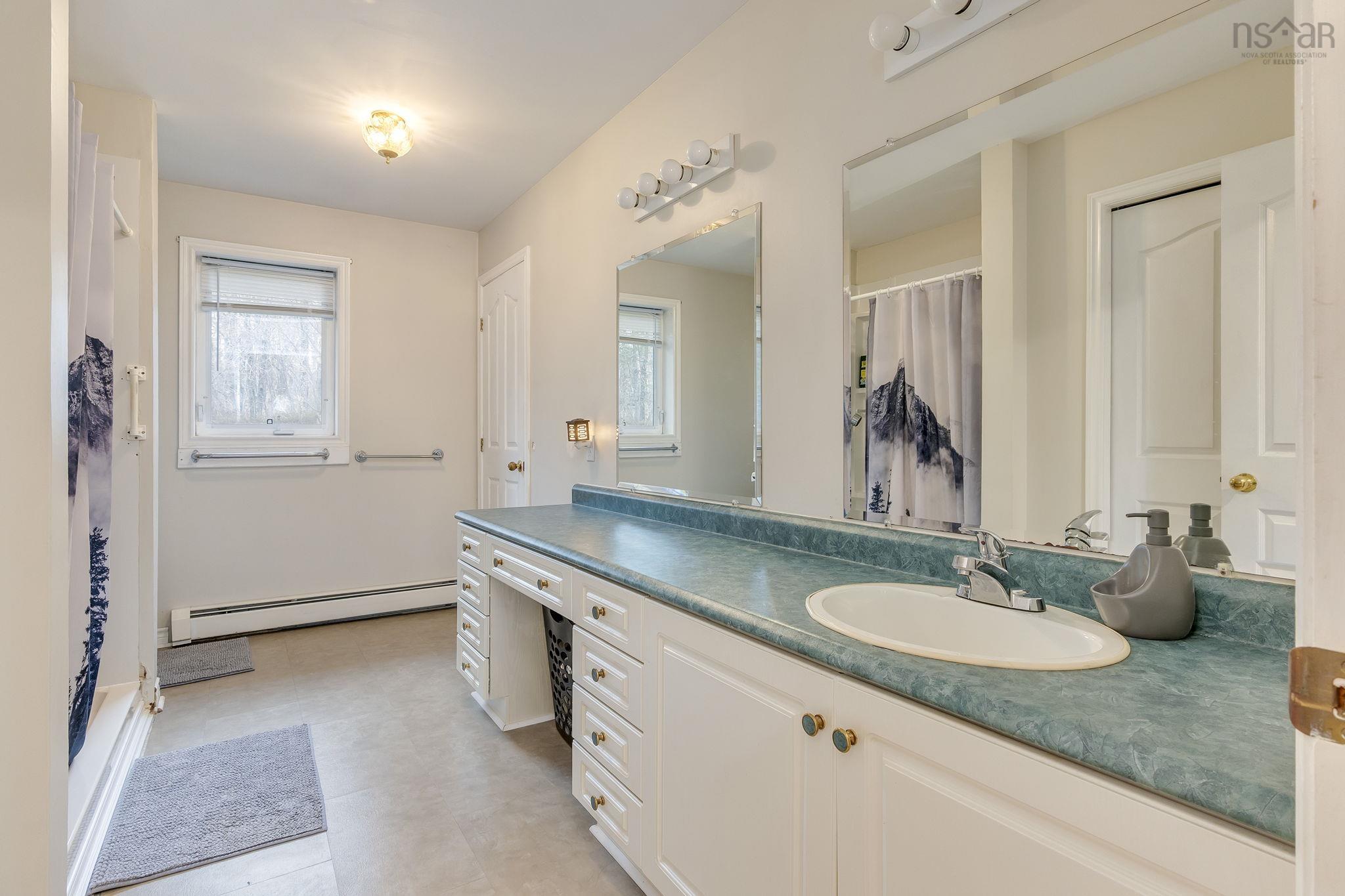 15 Bainbridge Court, Dartmouth, NS (MLS 202610800)
