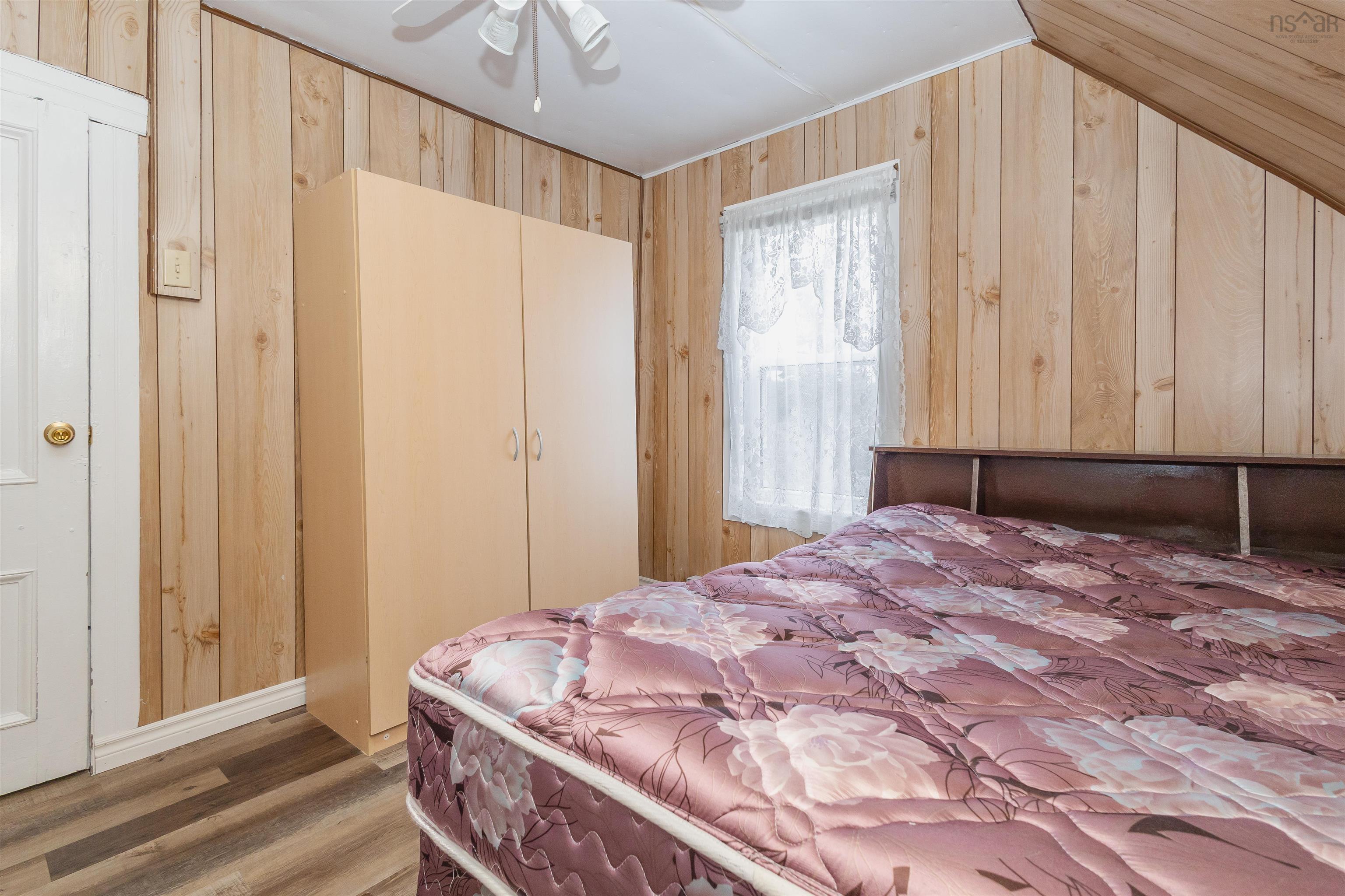 $134,500.00: 18 Lorway Street, Louisbourg