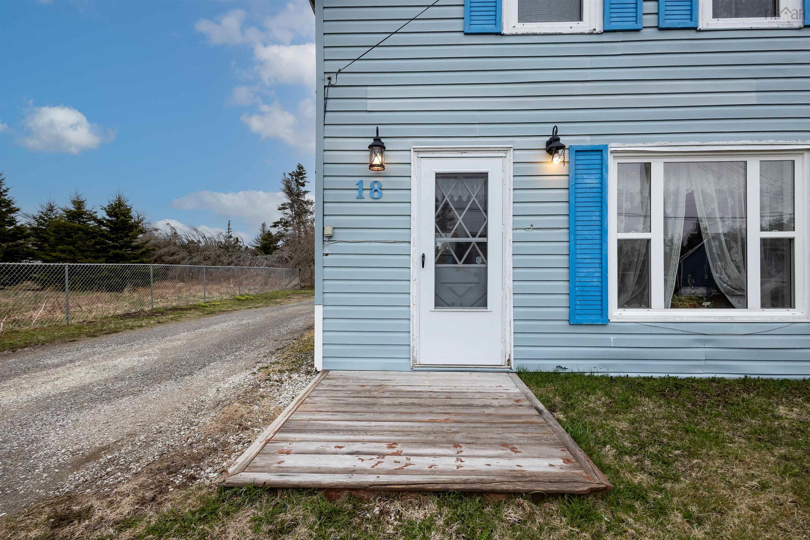 $134,500.00: 18 Lorway Street, Louisbourg