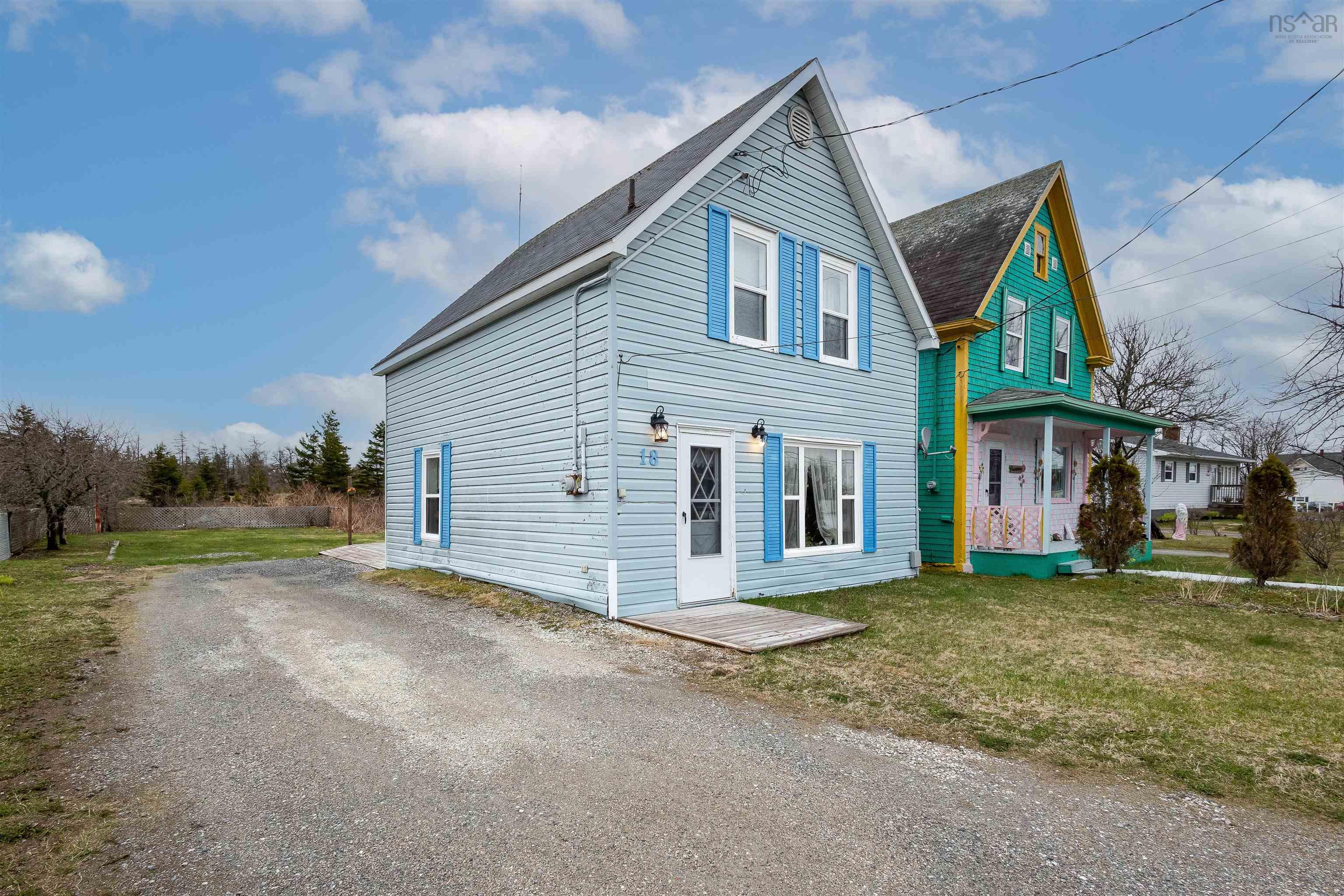 $134,500.00: 18 Lorway Street, Louisbourg
