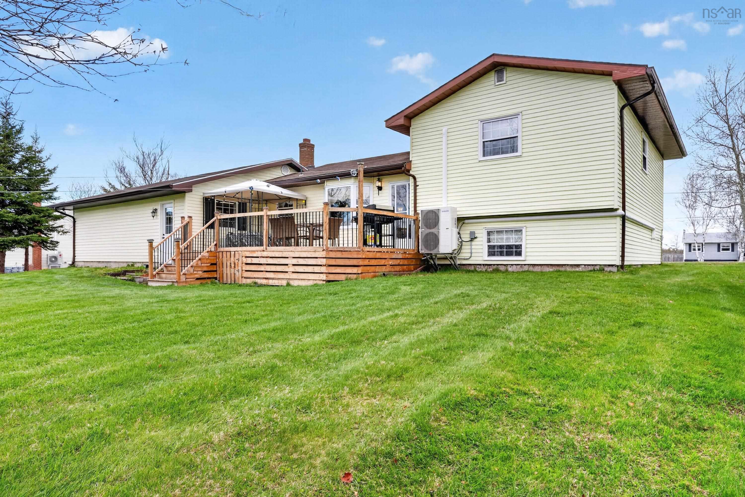$429,900.00: 1744 Lingan Road, River Ryan
