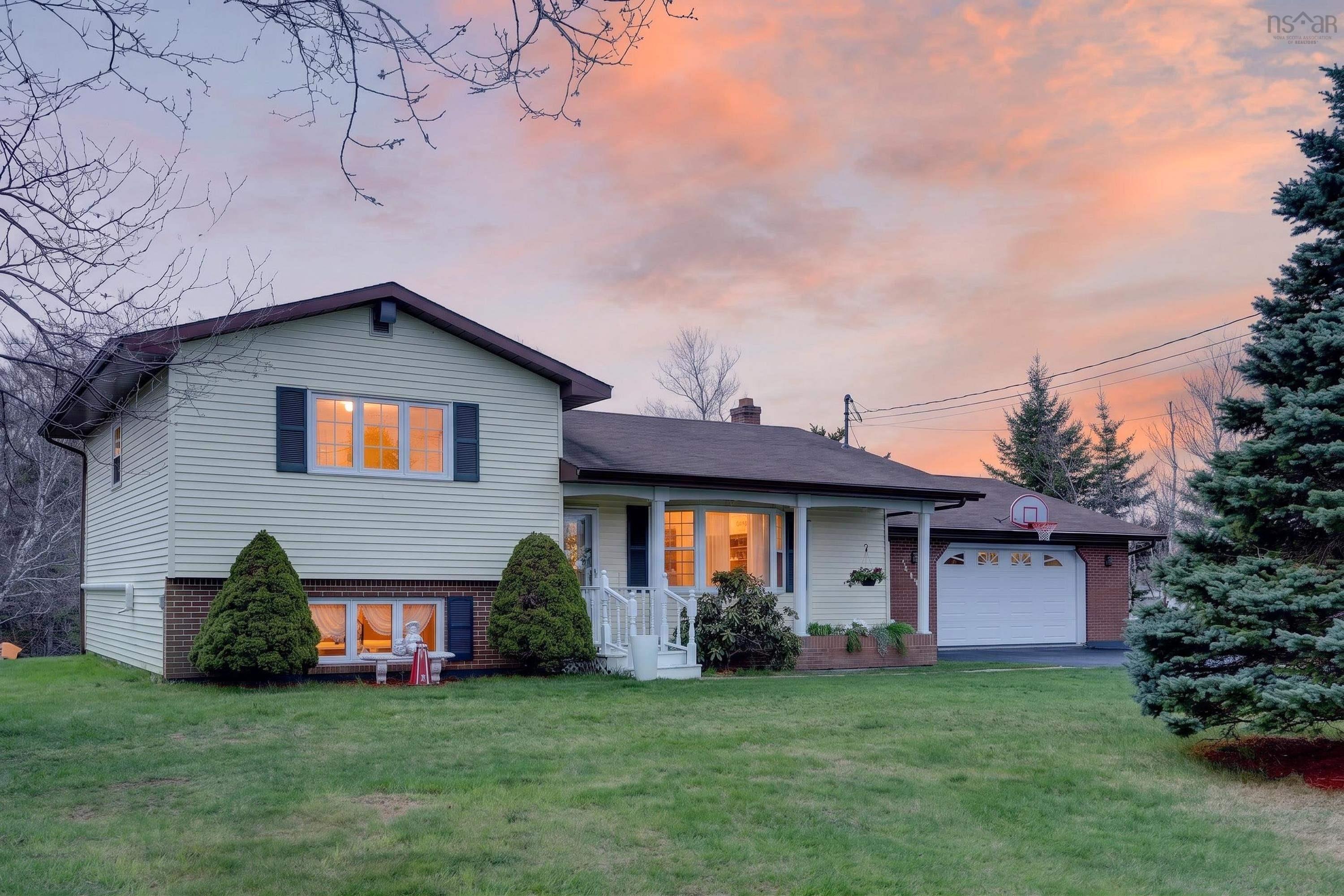 $429,900.00: 1744 Lingan Road, River Ryan