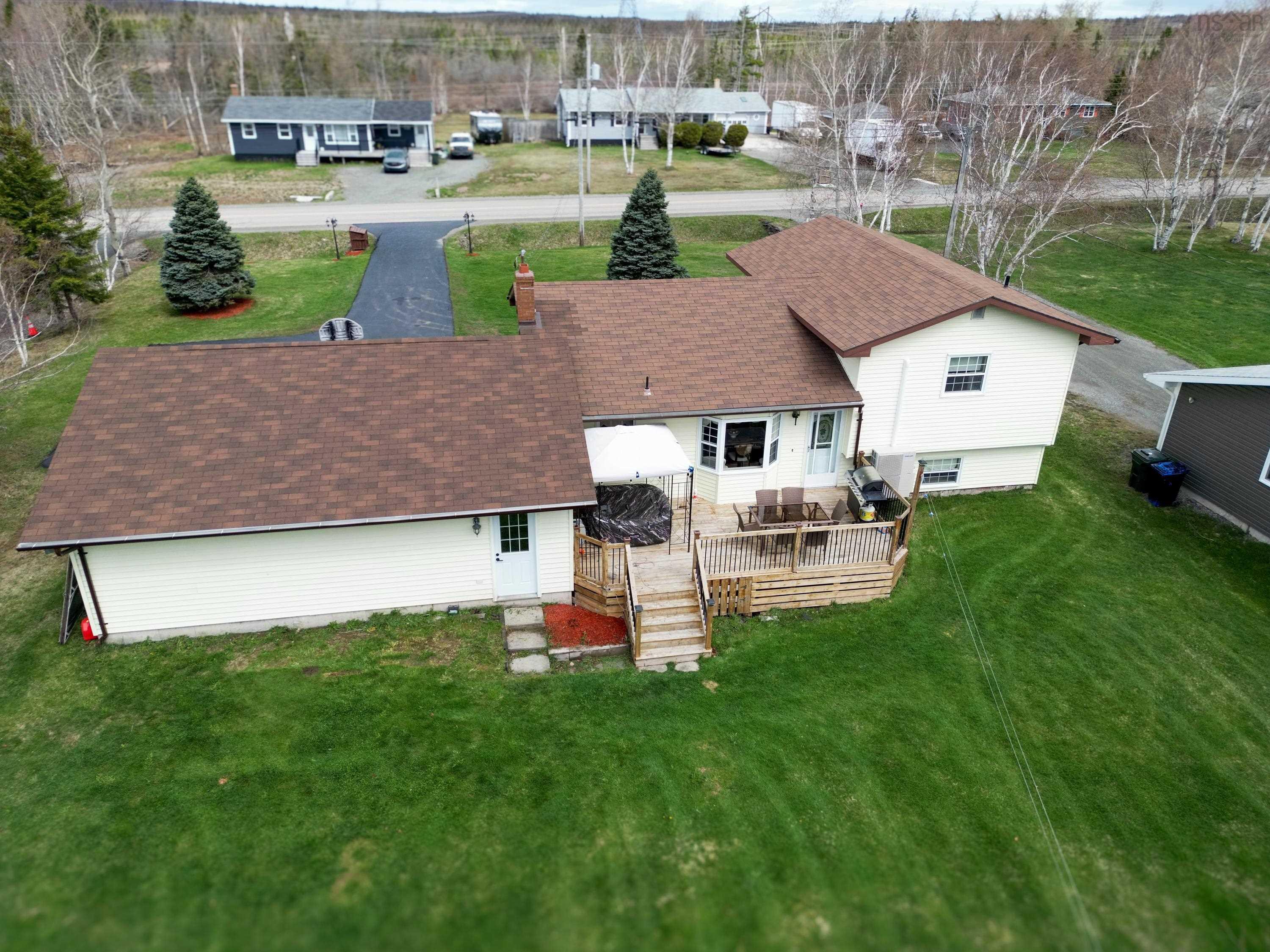 $429,900.00: 1744 Lingan Road, River Ryan