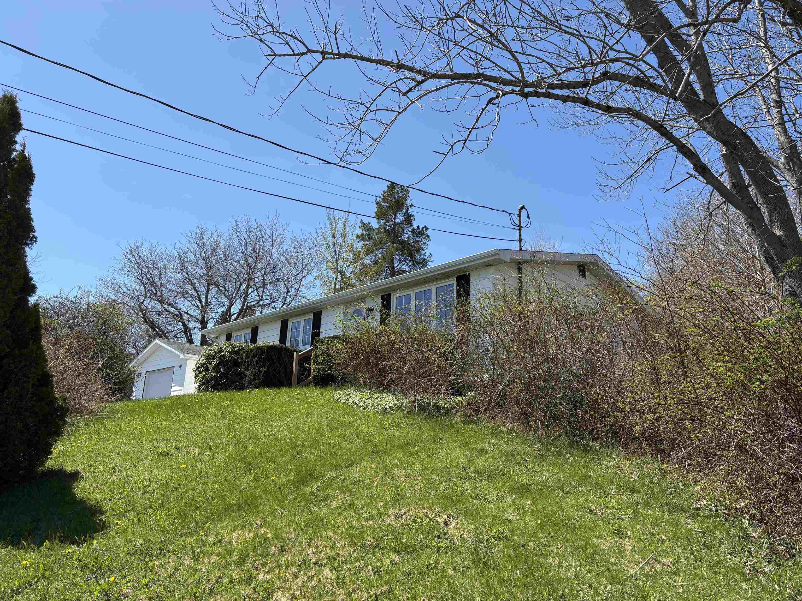 2 Wildwood Boulevard, Dartmouth, NS (MLS 202610807)