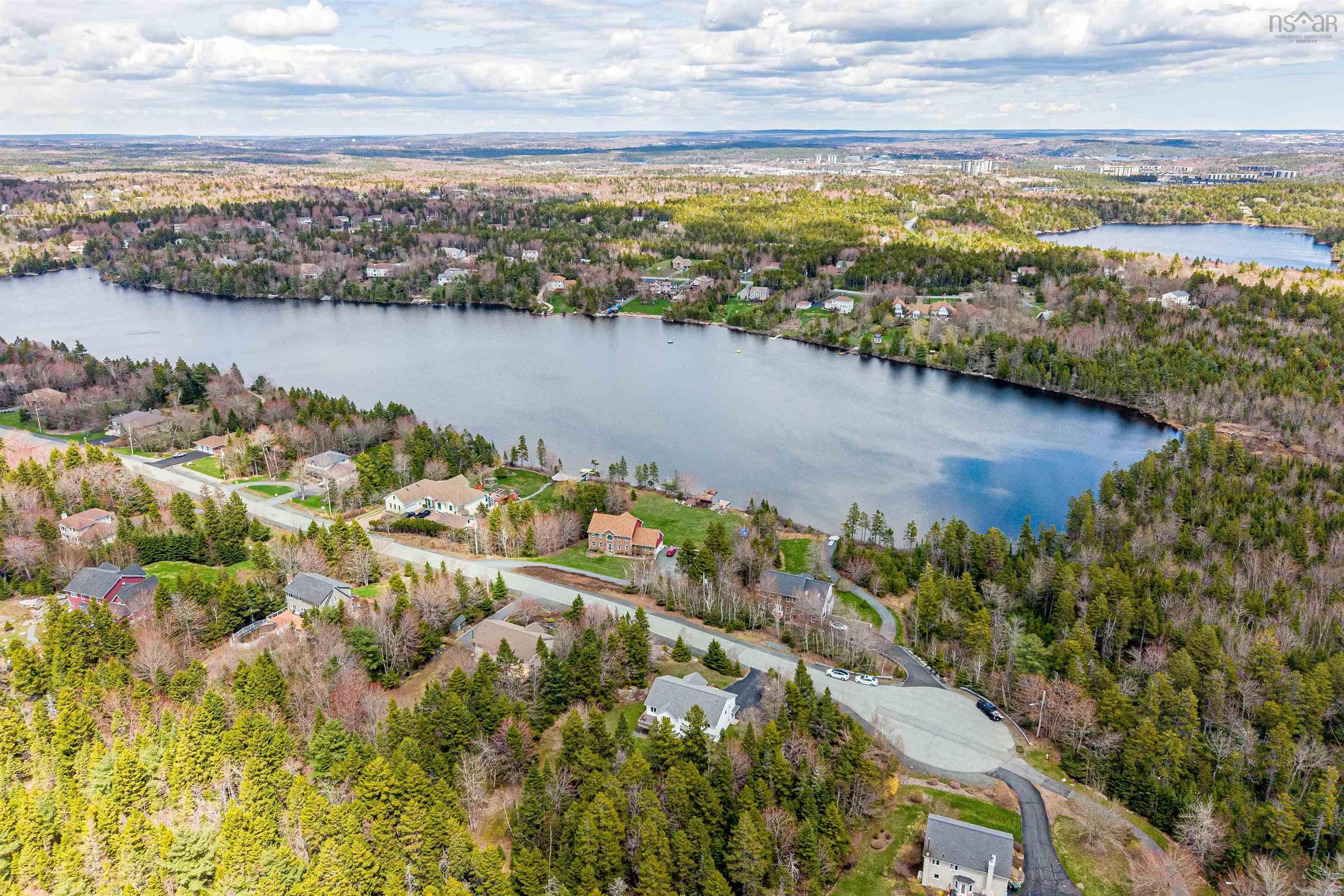 73 Lakefront Drive, Hammonds Plains, NS (MLS 202610810)