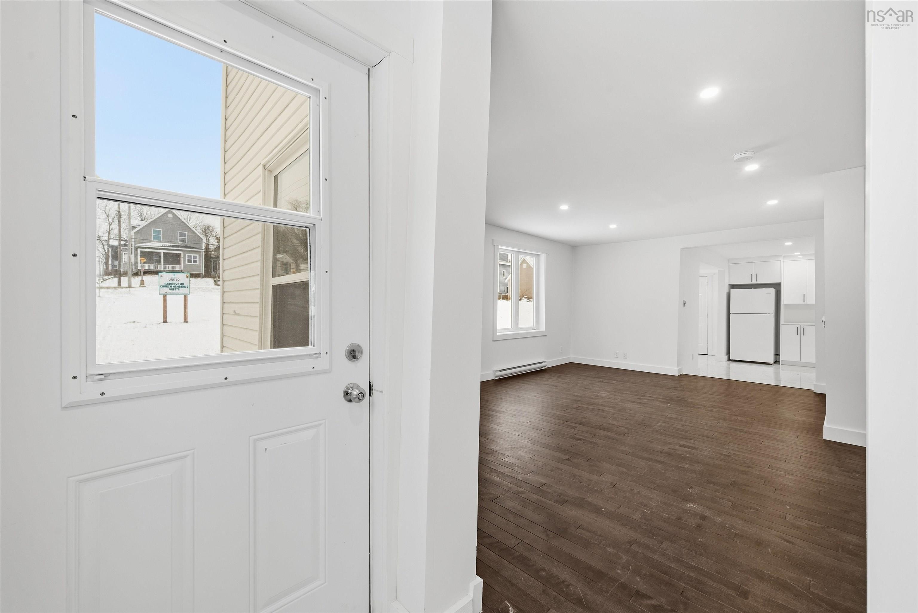 $310,000.00: 221 MacLean Street, New Glasgow