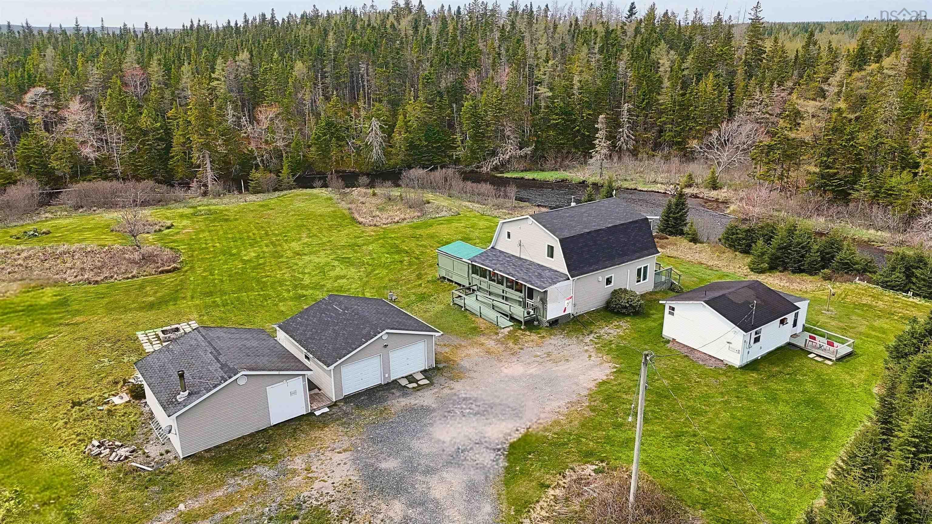 $379,000.00: 1235 Loch Lomond Road, Grand River Falls