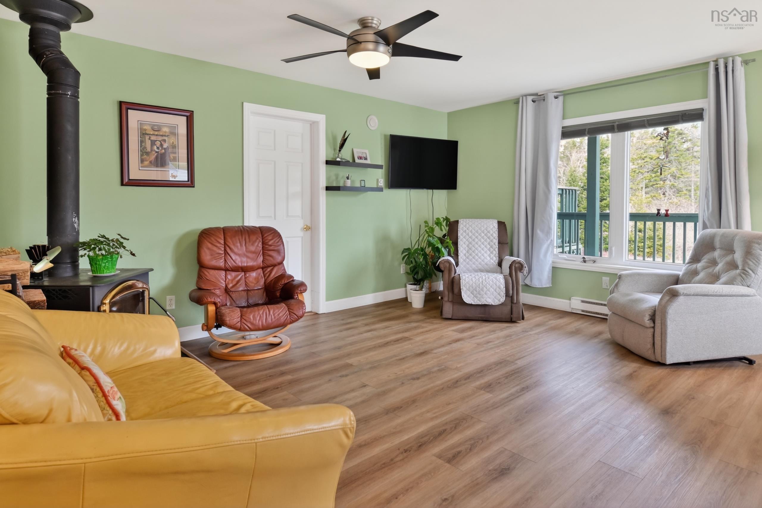 $379,000.00: 1235 Loch Lomond Road, Grand River Falls