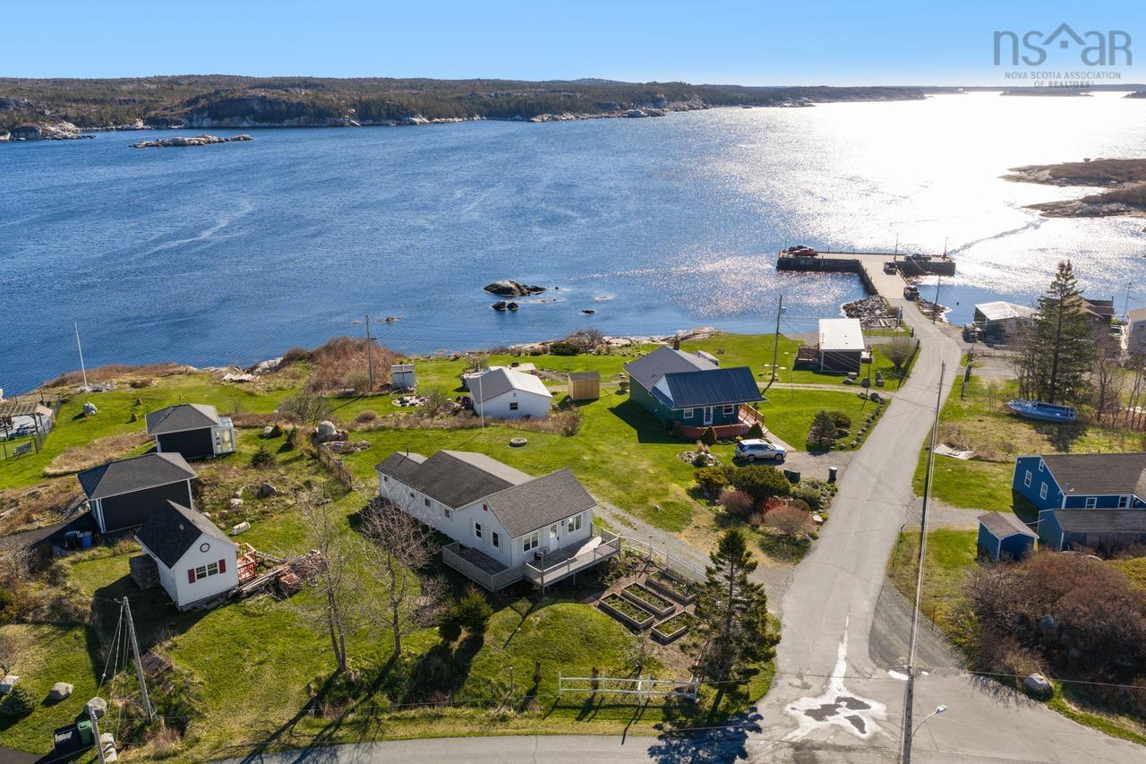 10 Terence Bay Wharf Road, Terence Bay, NS (MLS 202610833)