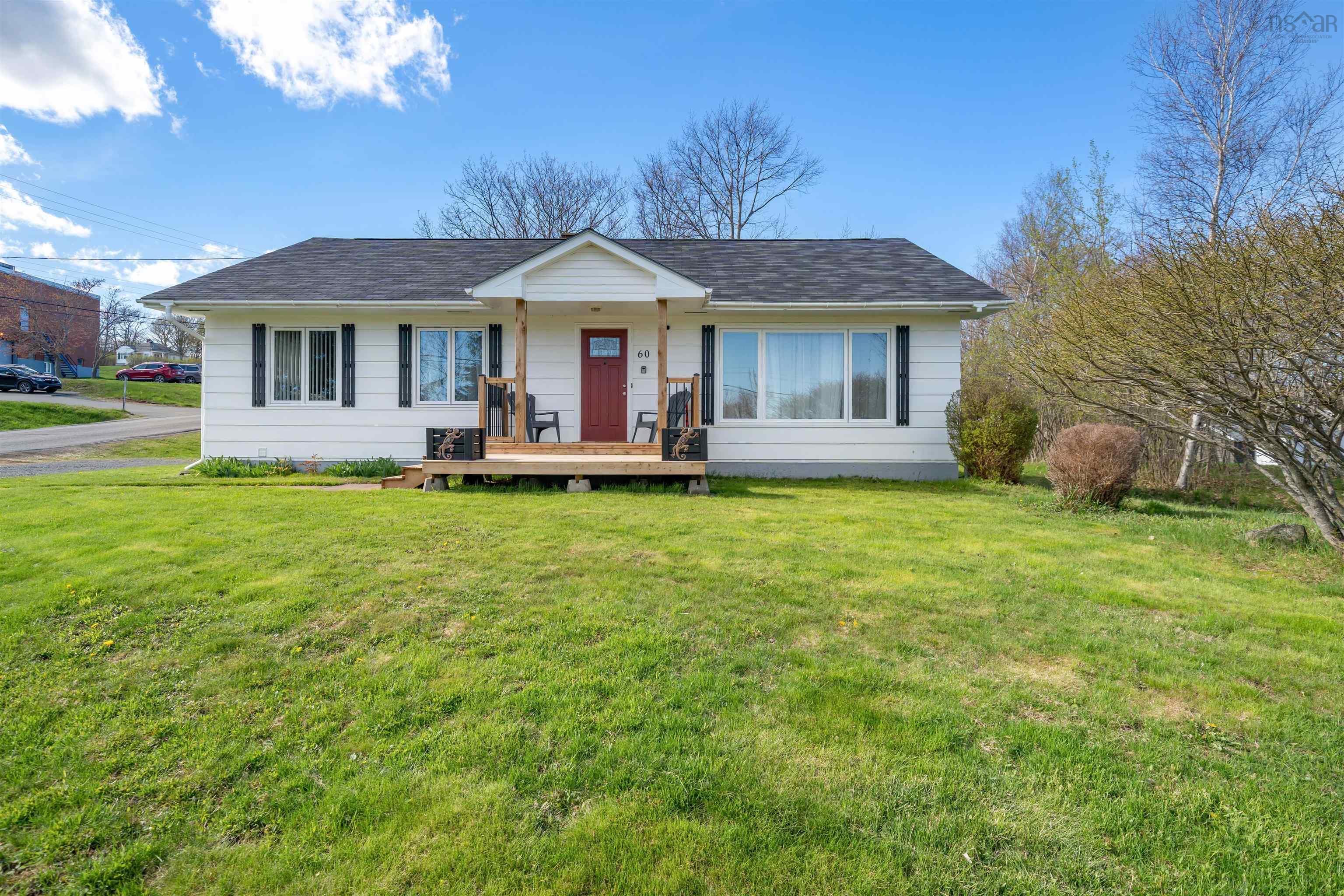 $379,900.00: 60 Harbour Drive, Pictou