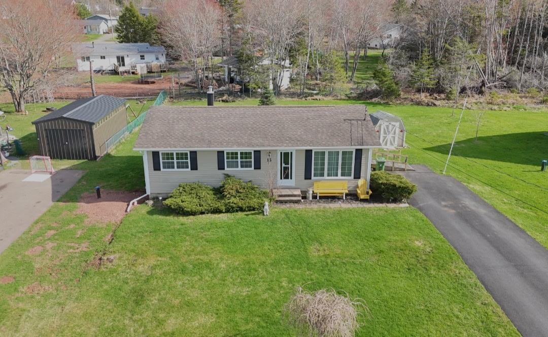 $349,500.00: 15 Montery Drive, Salmon River