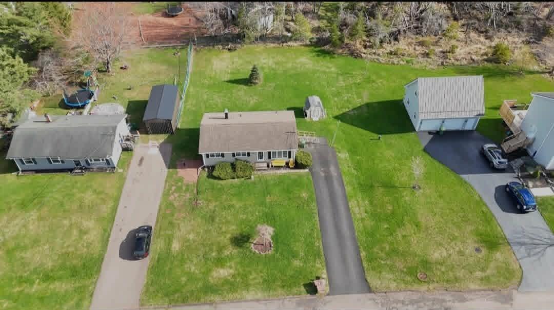 $349,500.00: 15 Montery Drive, Salmon River