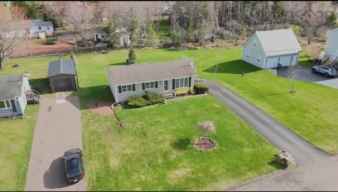$349,500.00: 15 Montery Drive, Salmon River