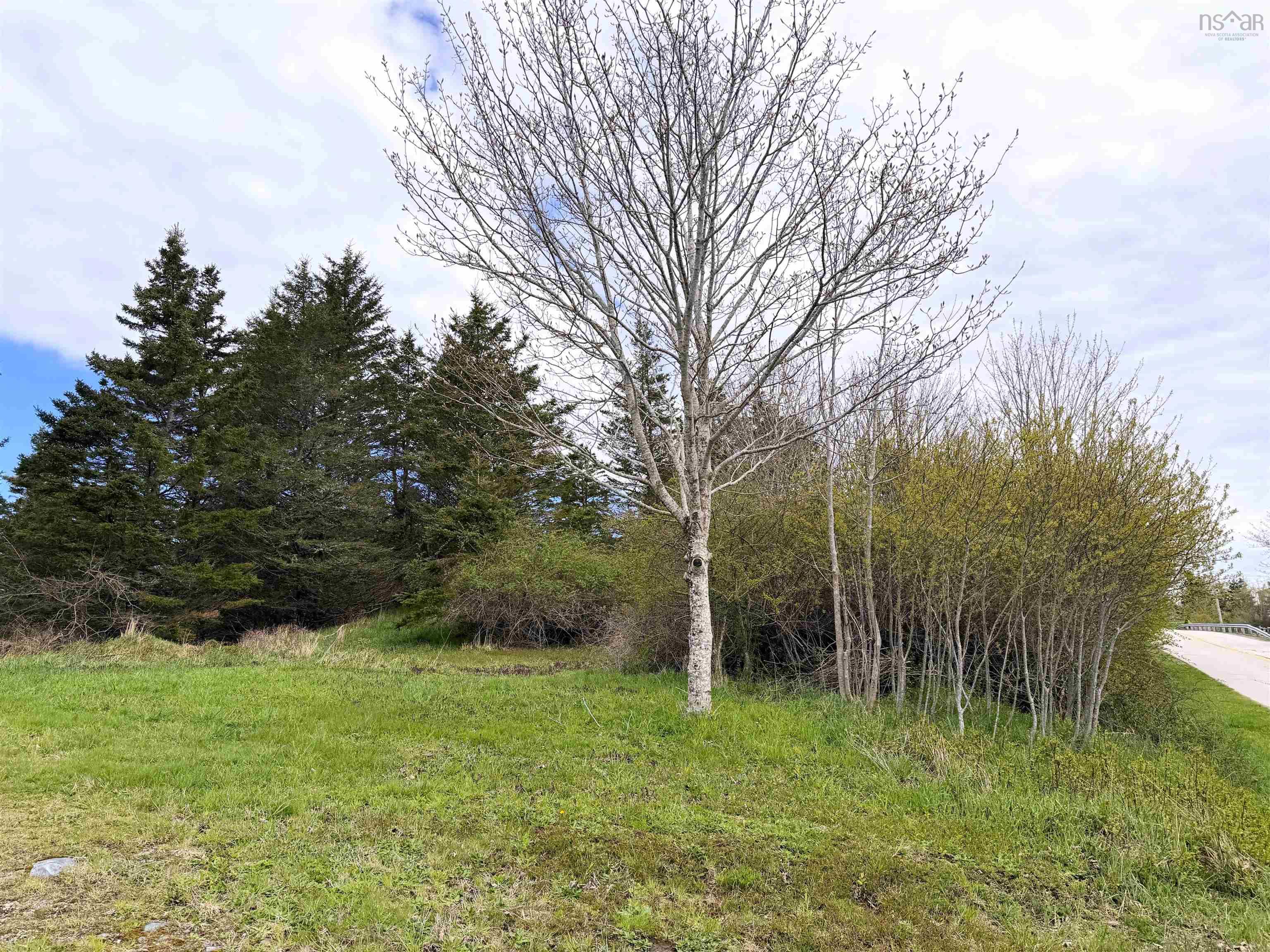 $85,000.00: Lot 5, Lakeside Road, Dayton