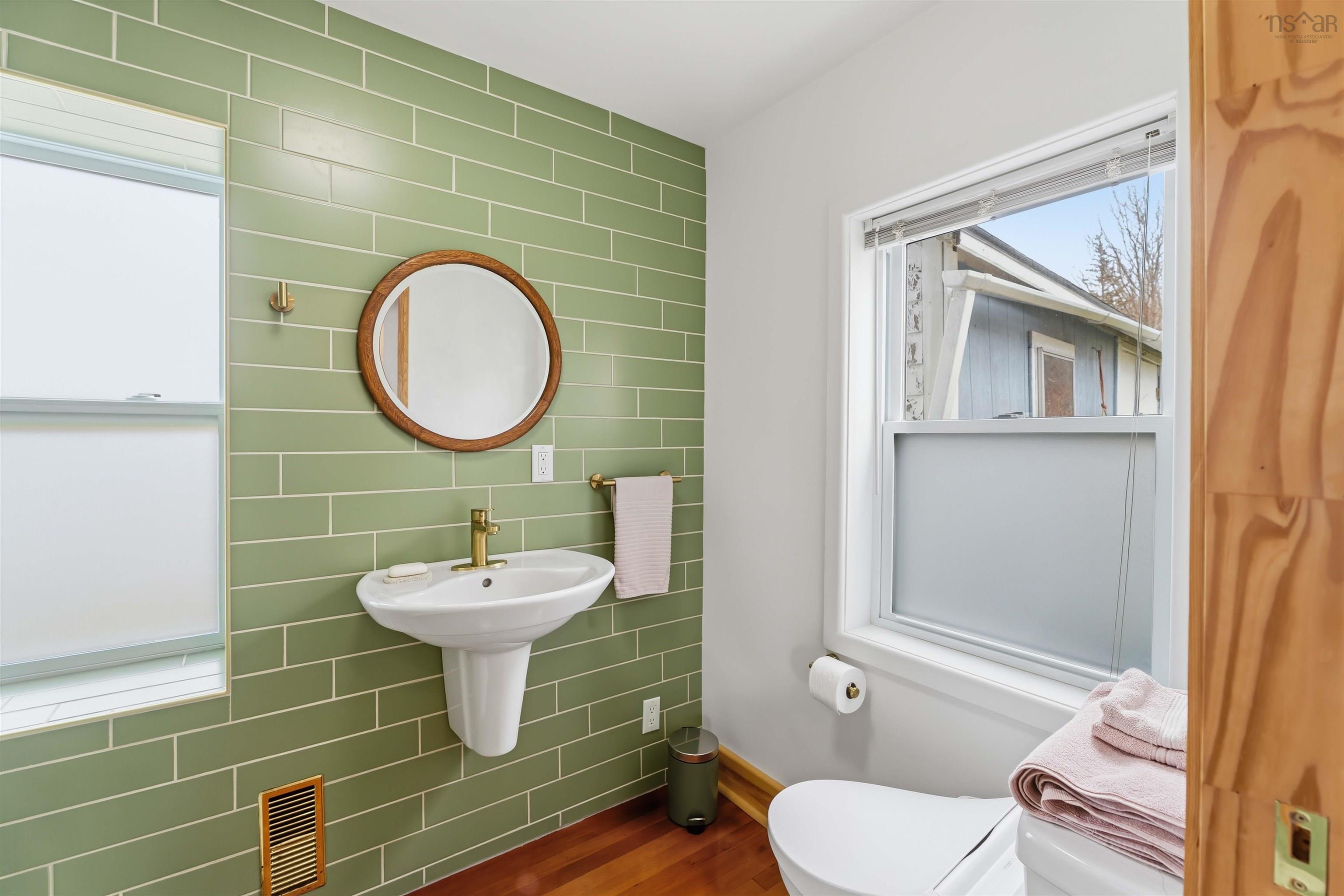 $314,000.00: 521 Granville Road, Victoria Beach