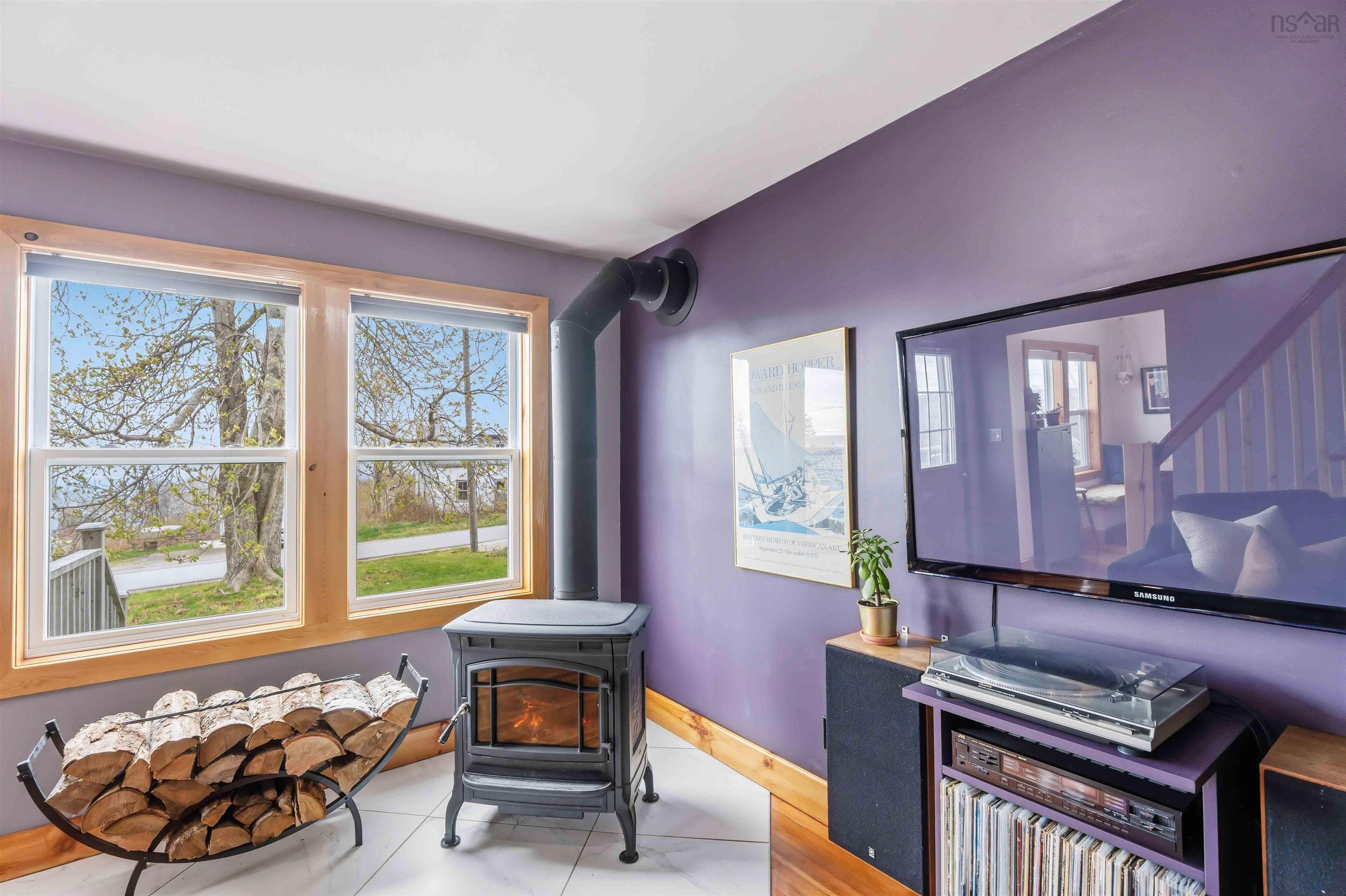 $314,000.00: 521 Granville Road, Victoria Beach