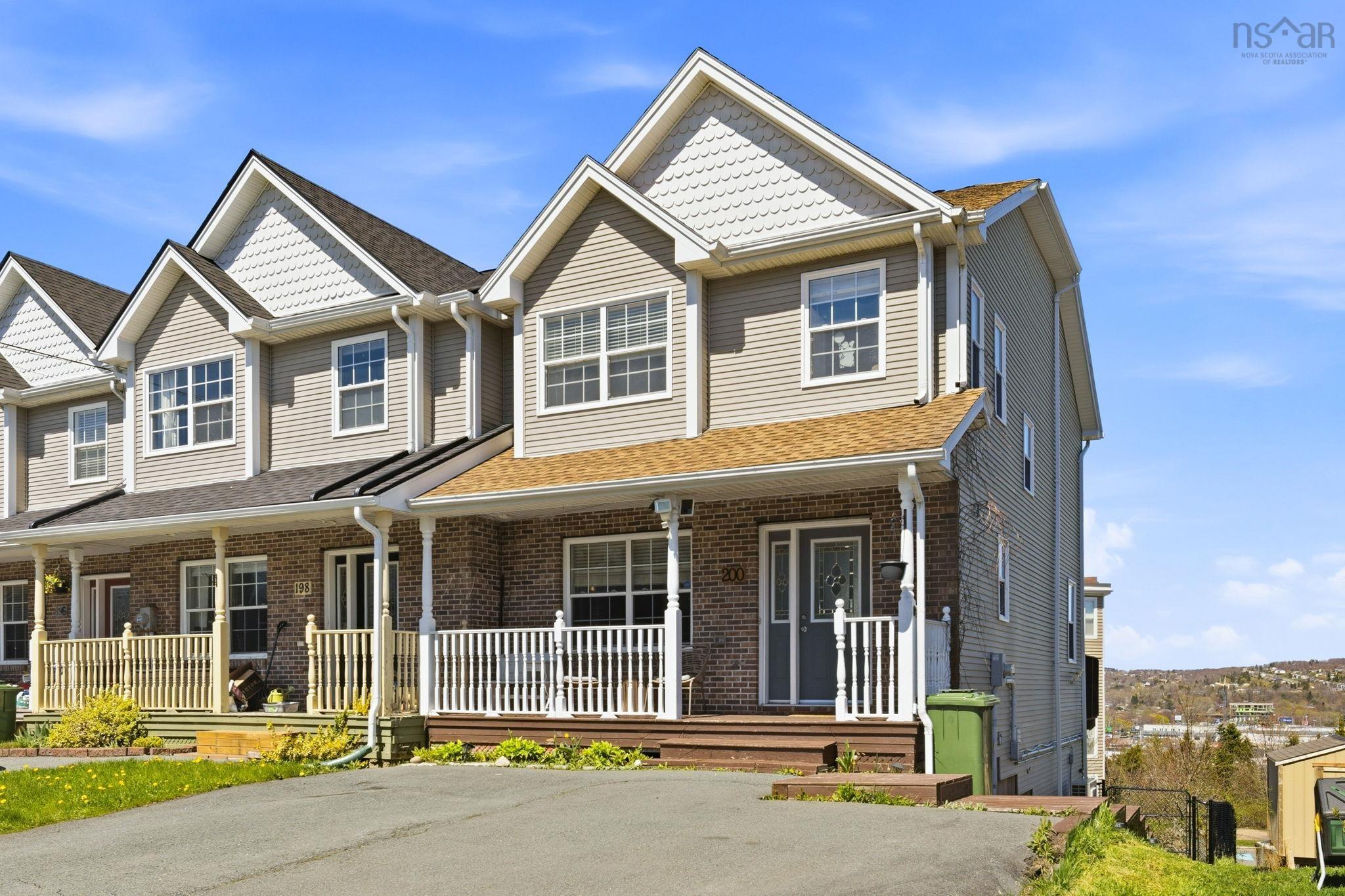 $525,000.00: 200 Green Village Lane, Dartmouth