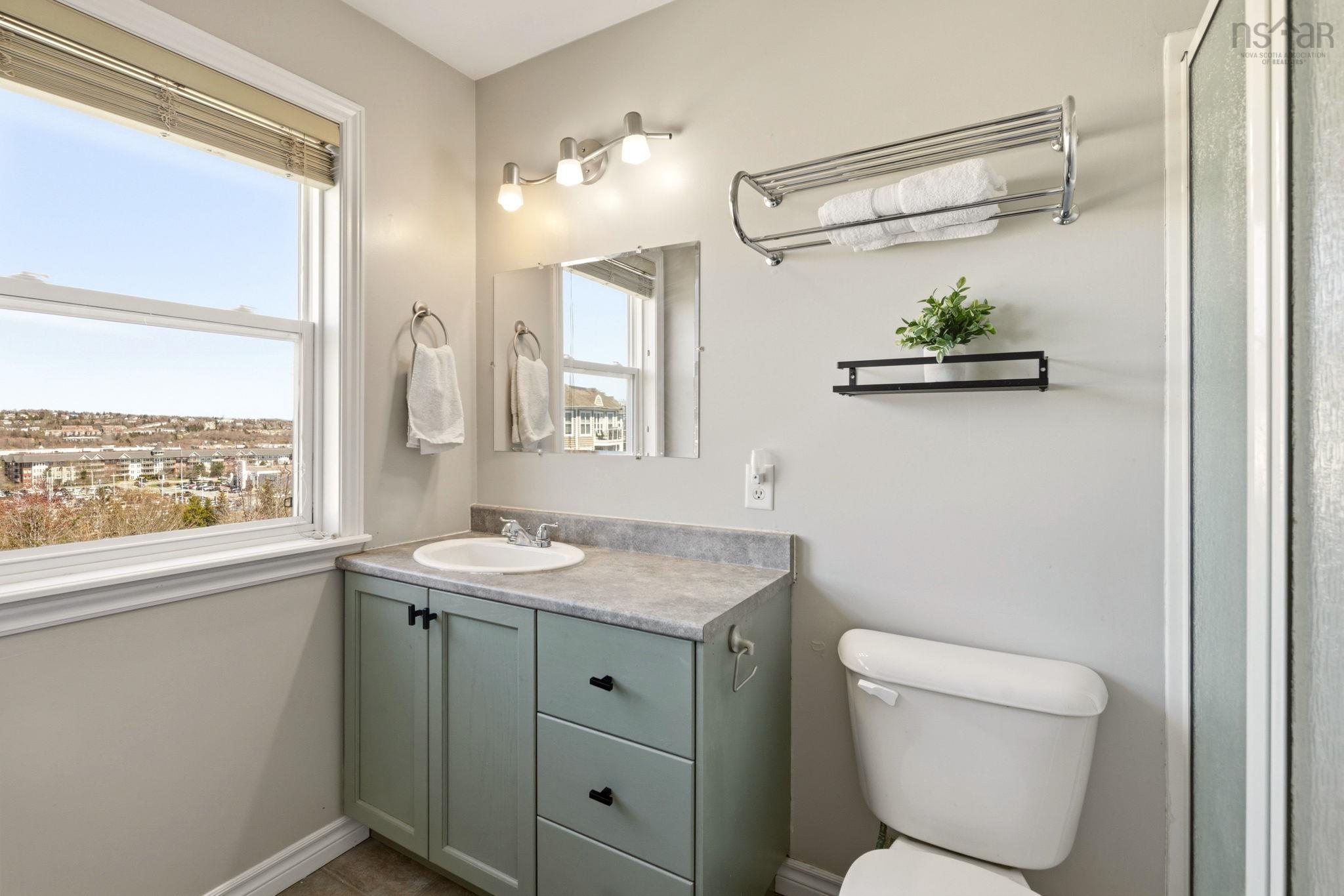 $525,000.00: 200 Green Village Lane, Dartmouth