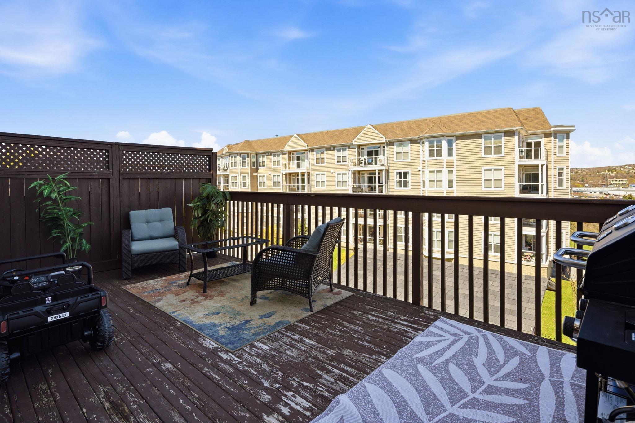$525,000.00: 200 Green Village Lane, Dartmouth