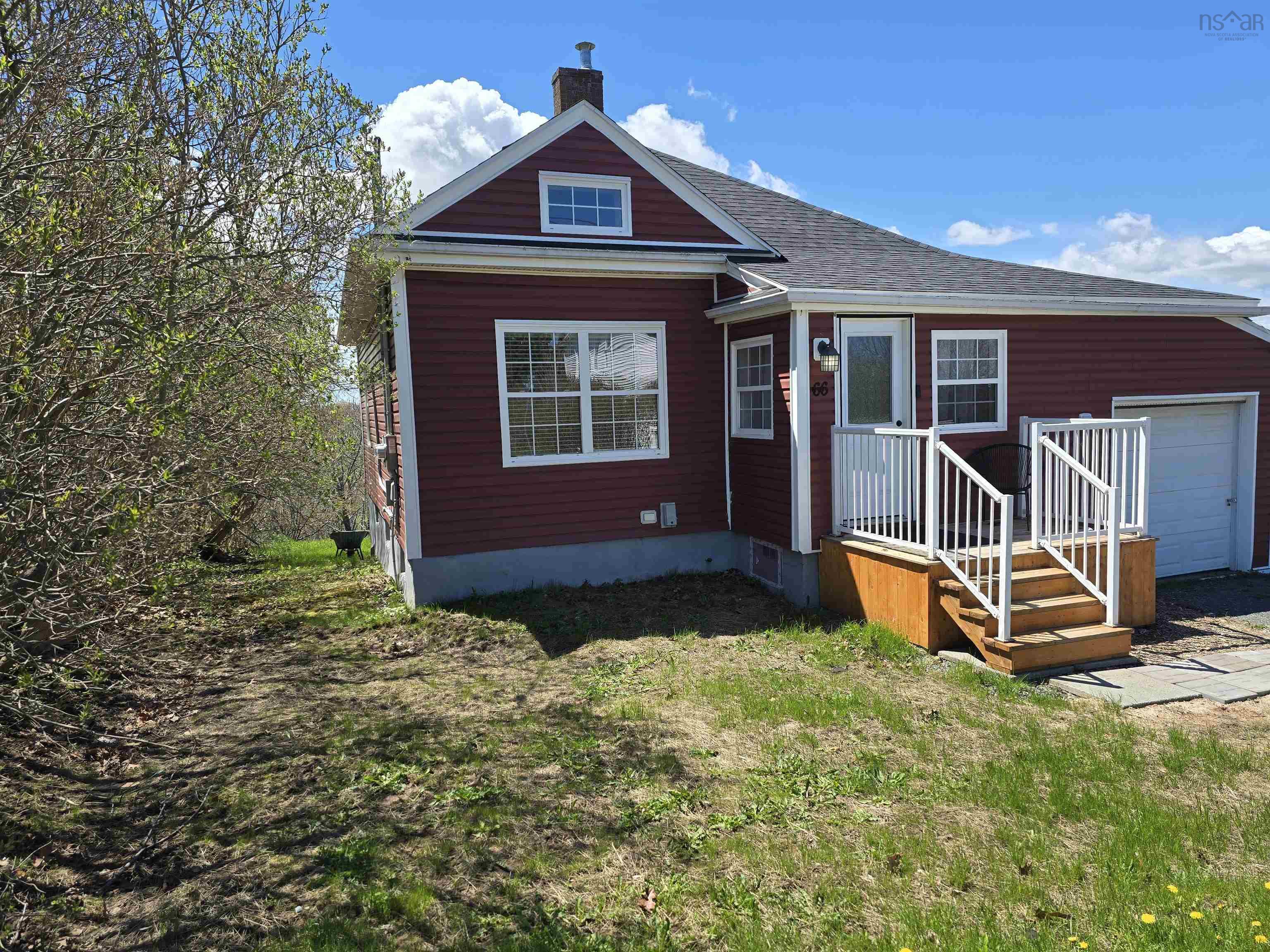$285,000.00: 66 Oak Street, Trenton