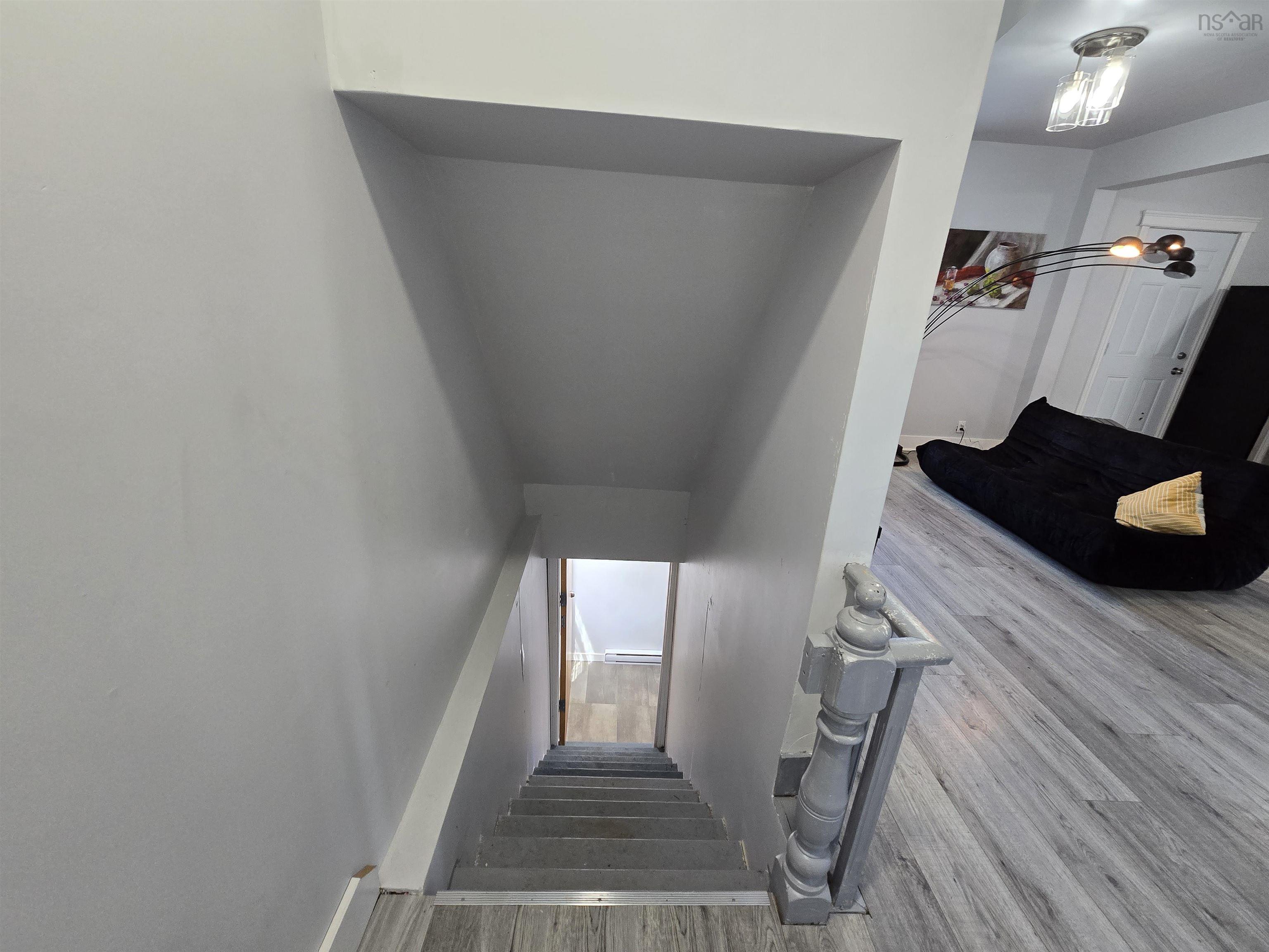 $285,000.00: 66 Oak Street, Trenton