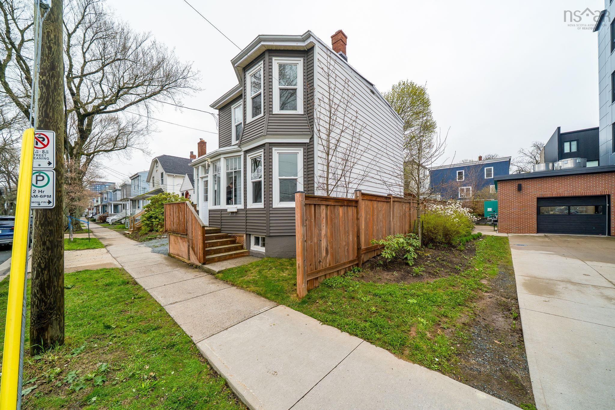 $824,900.00: 6220 Pepperell Street, Halifax