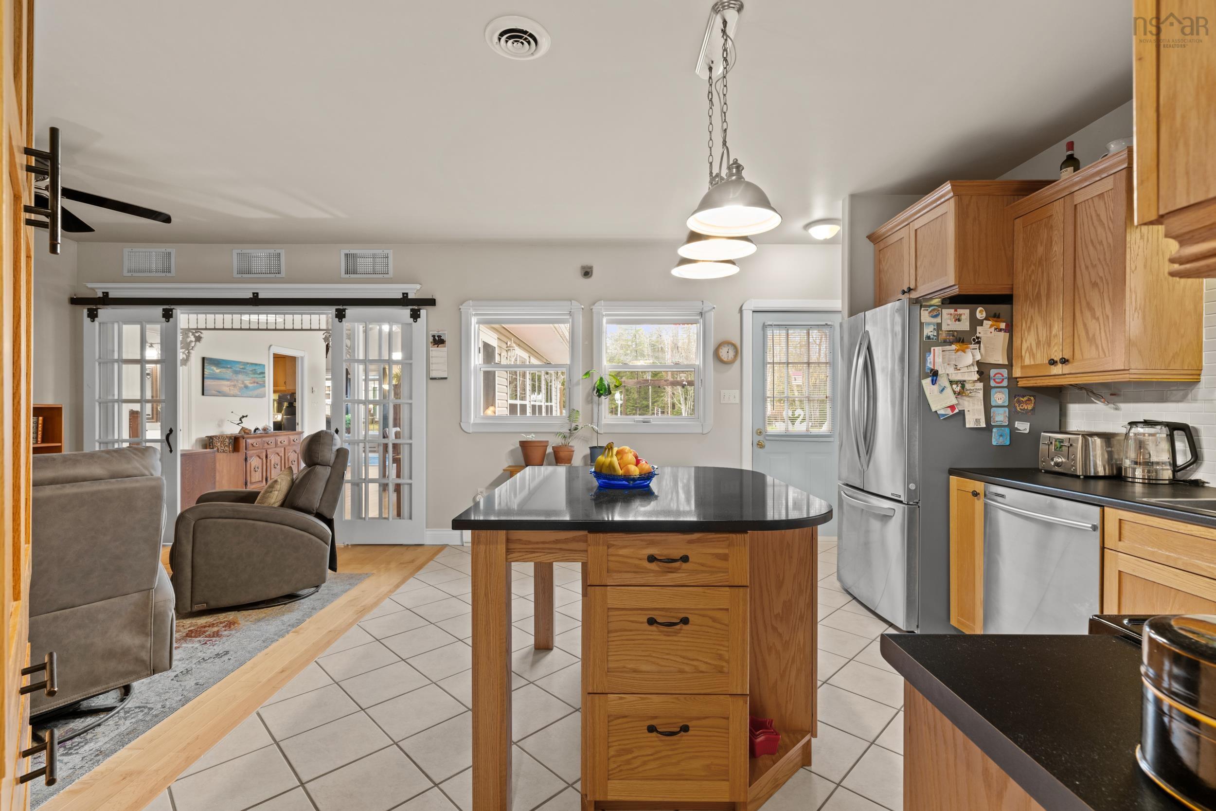 $684,900.00: 169 Leonard Drive, Mattatall Lake