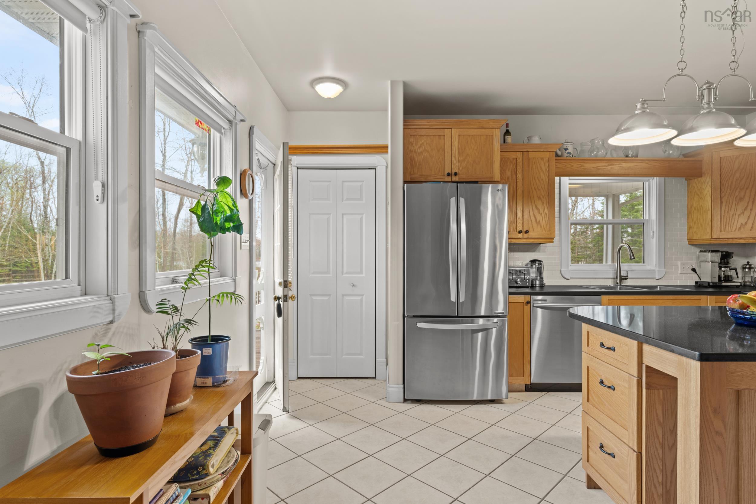 $684,900.00: 169 Leonard Drive, Mattatall Lake