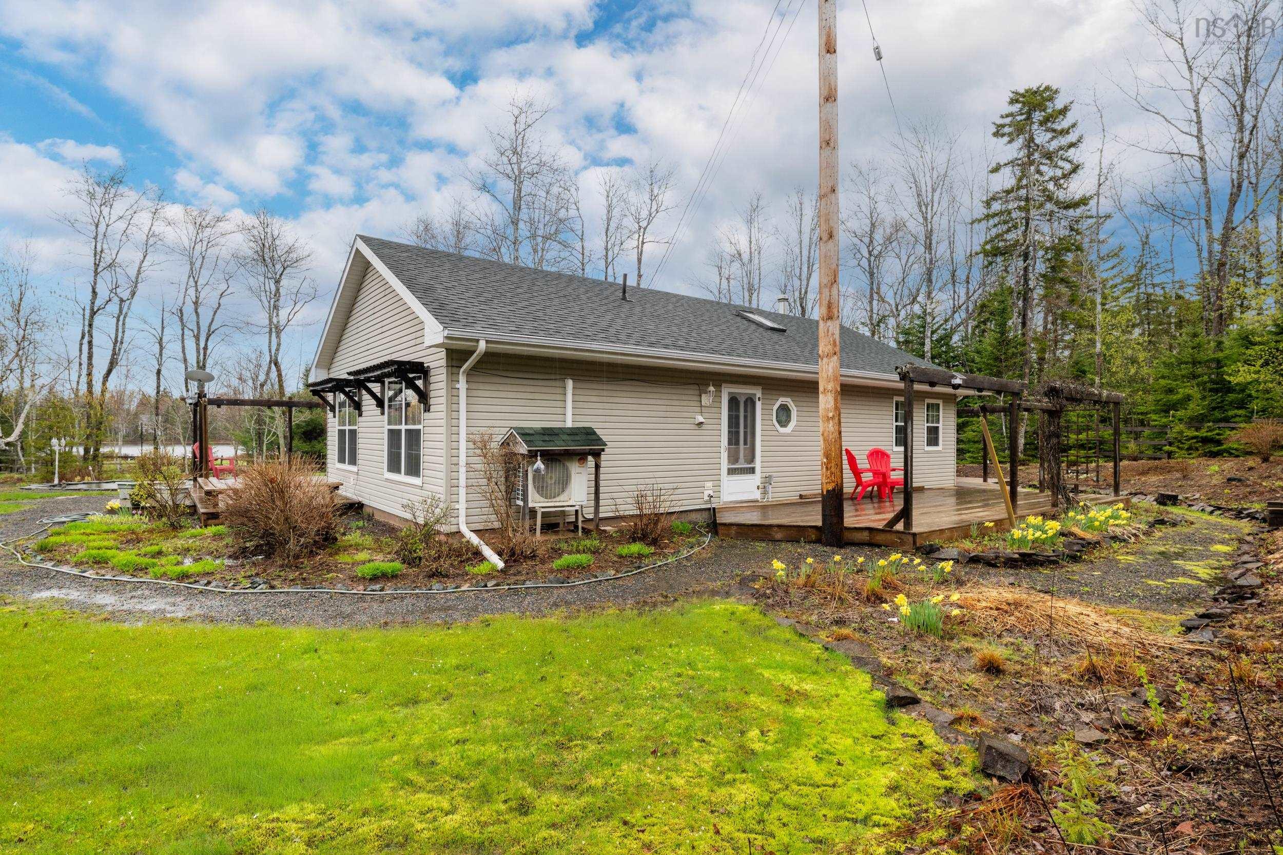 $684,900.00: 169 Leonard Drive, Mattatall Lake