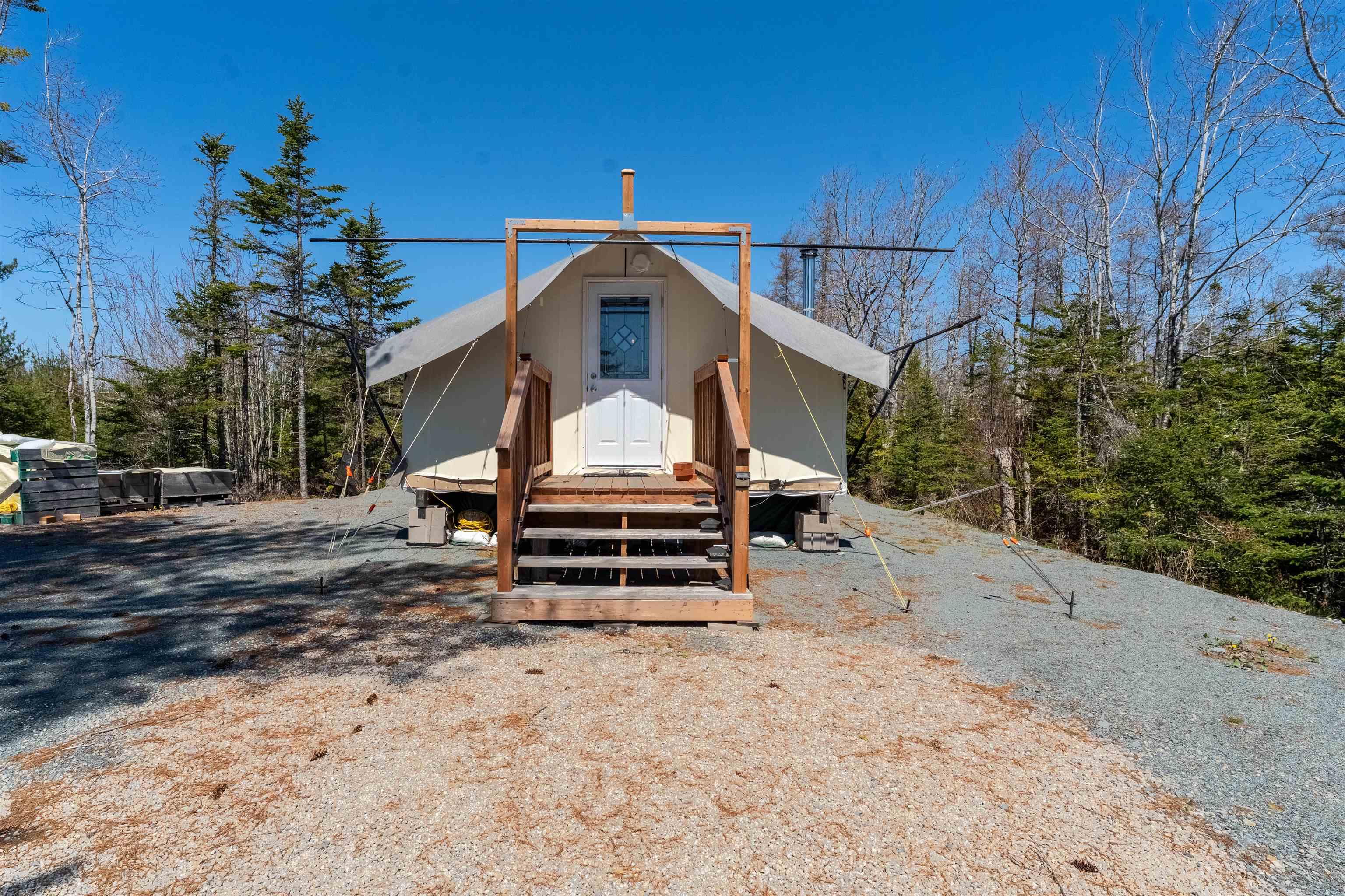 $470,000.00: 7714 Highway 3, Summerville Centre